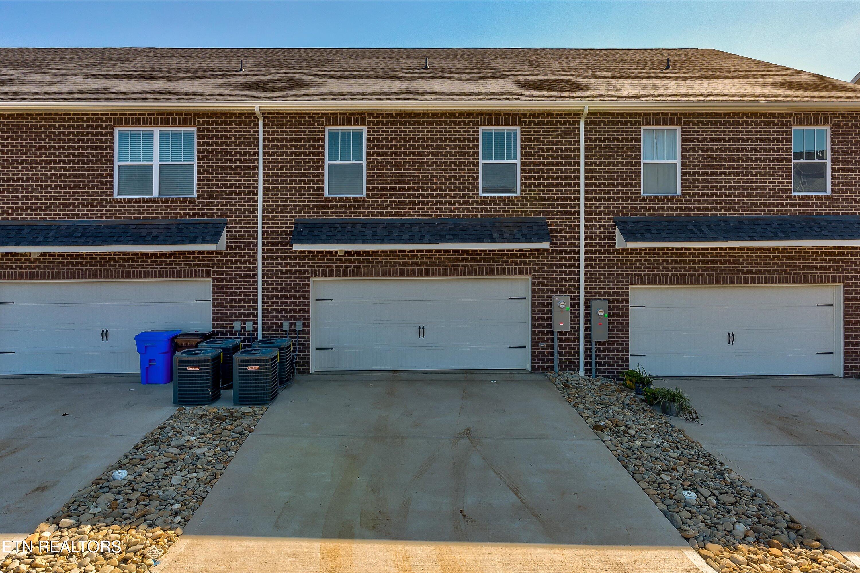 322 Broadberry Avenue Oak Ridge TN 37830