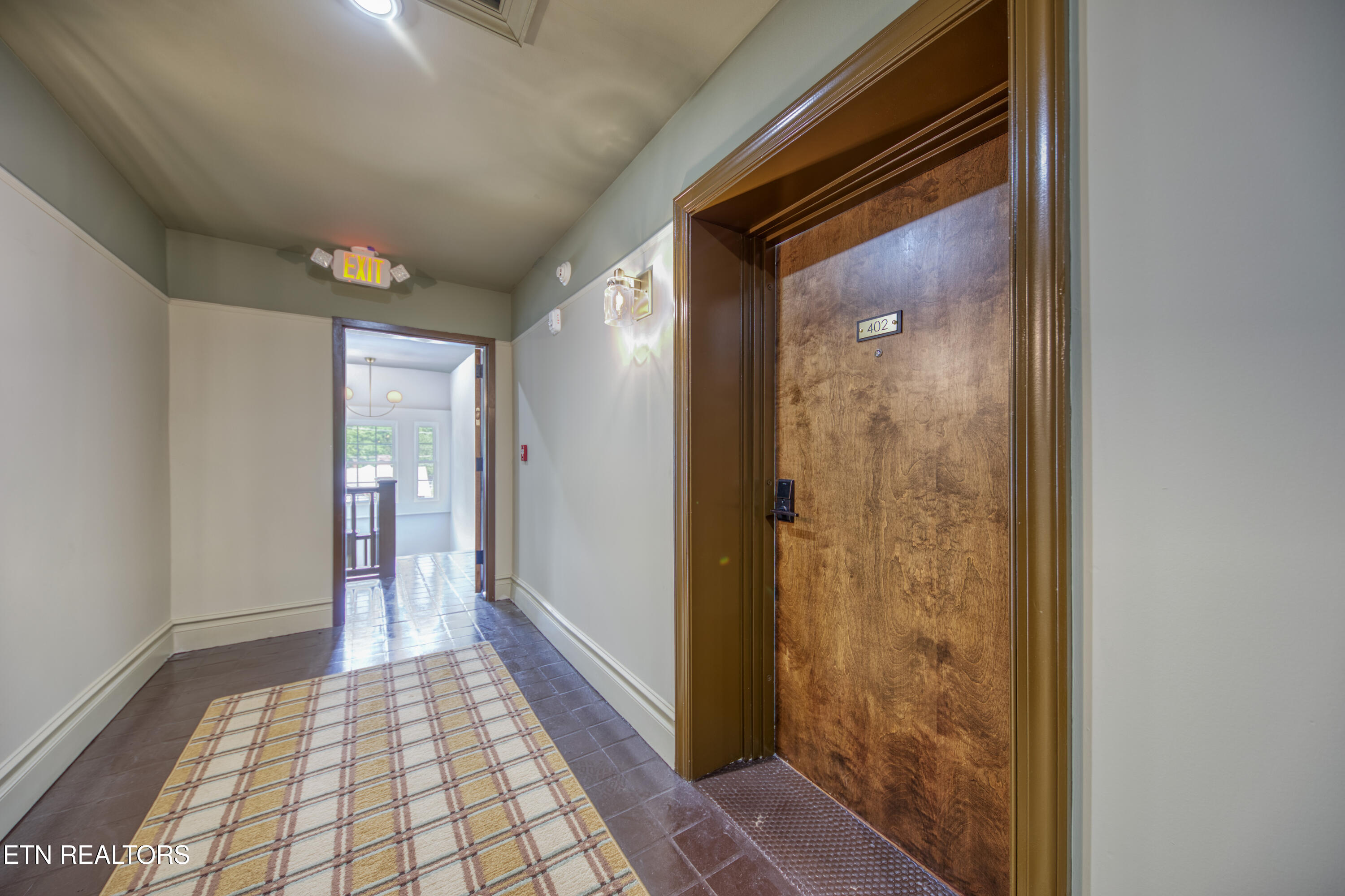 2724 E Magnolia Avenue Knoxville TN 37914
