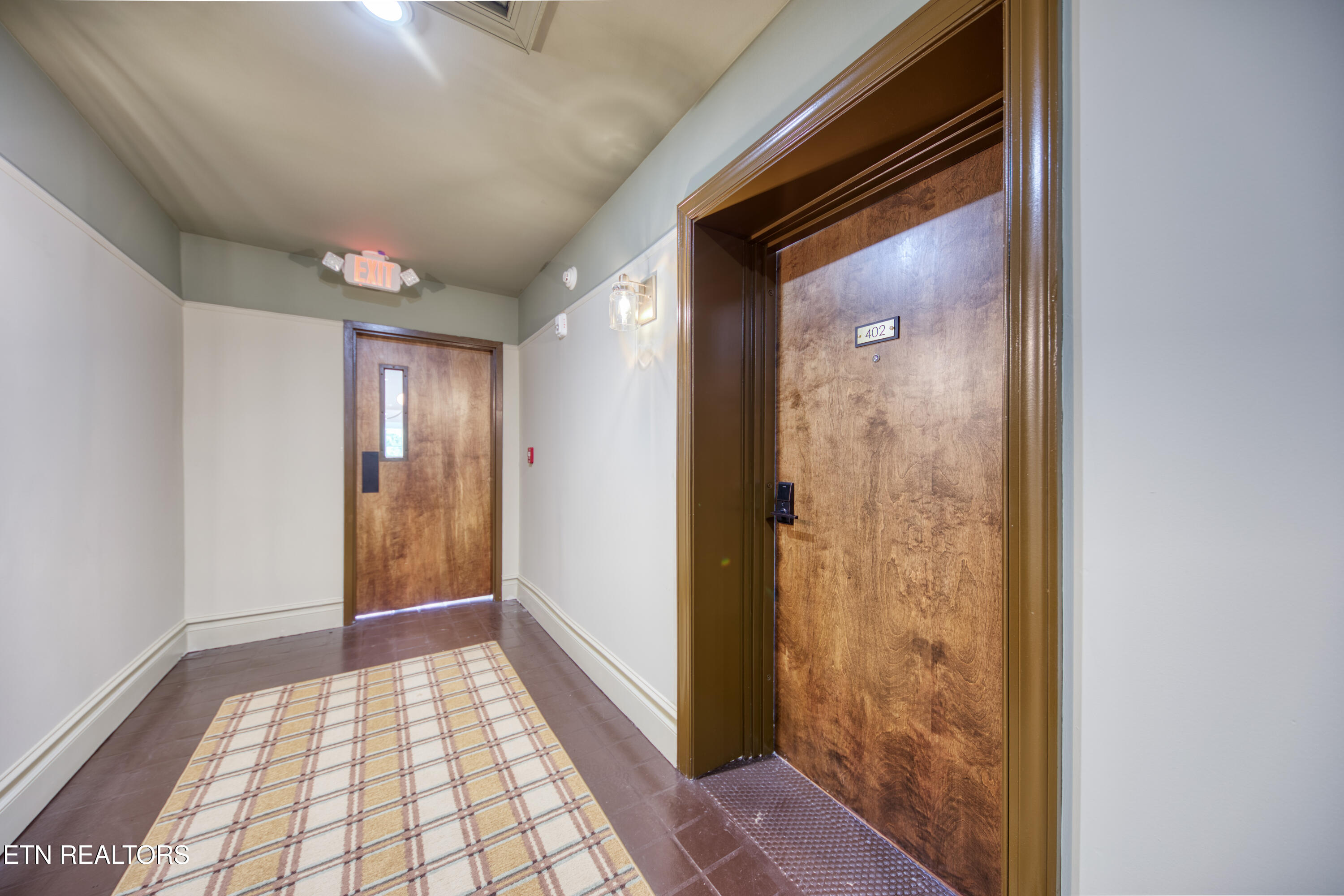 2724 E Magnolia Avenue Knoxville TN 37914
