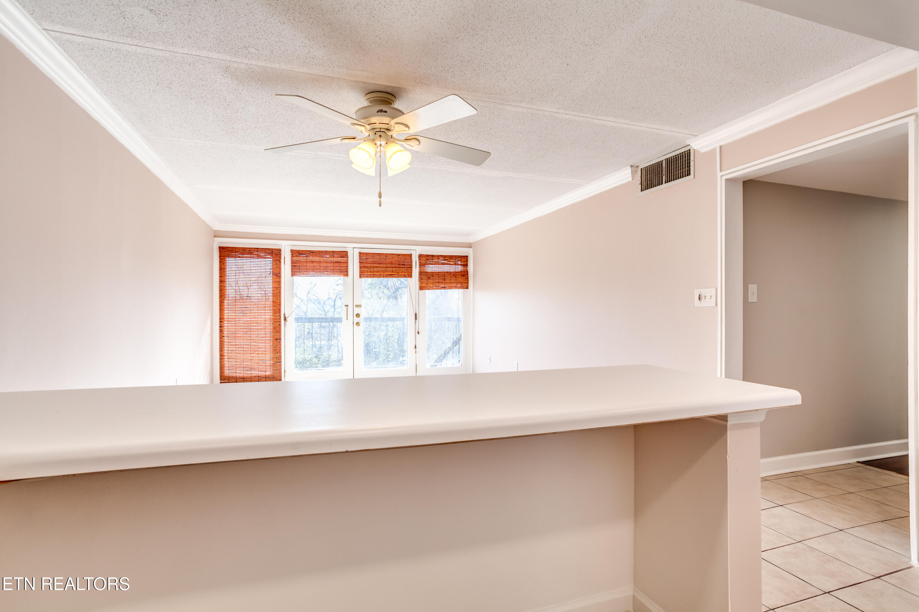 2749 Sullins Street Knoxville TN 37919