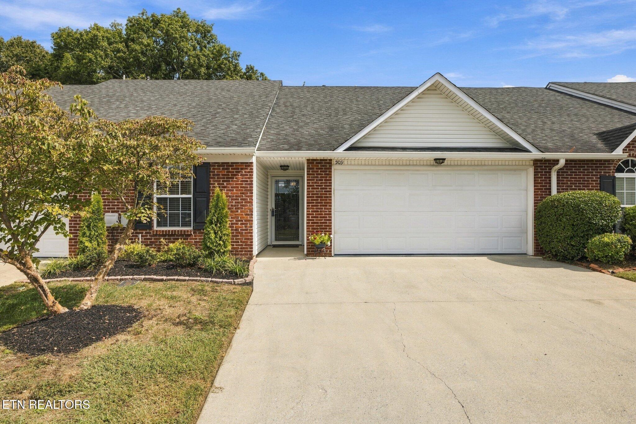 509 Concord Villas Way Knoxville TN 37934