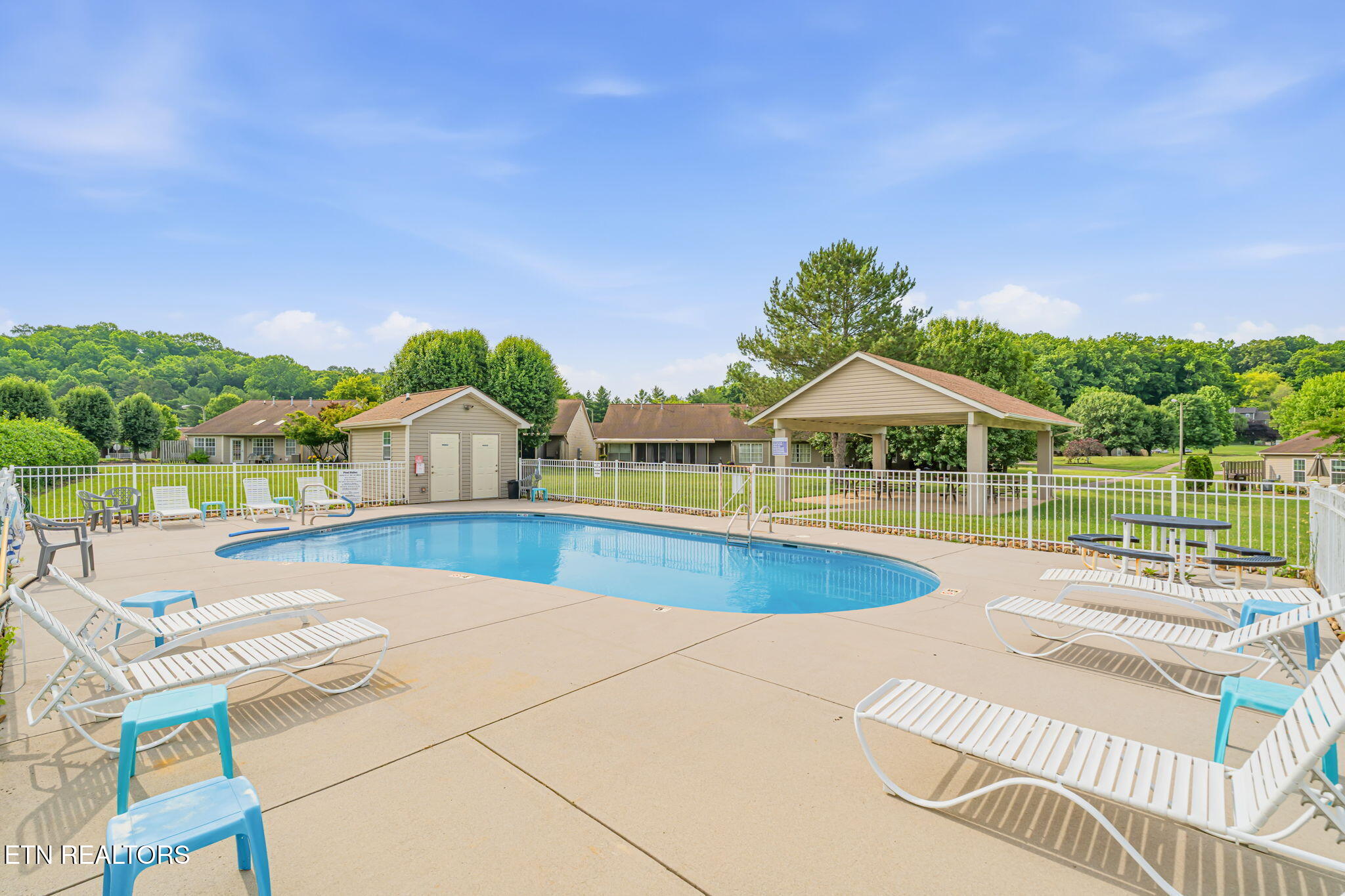 9901 Oakledge Way Knoxville TN 37931