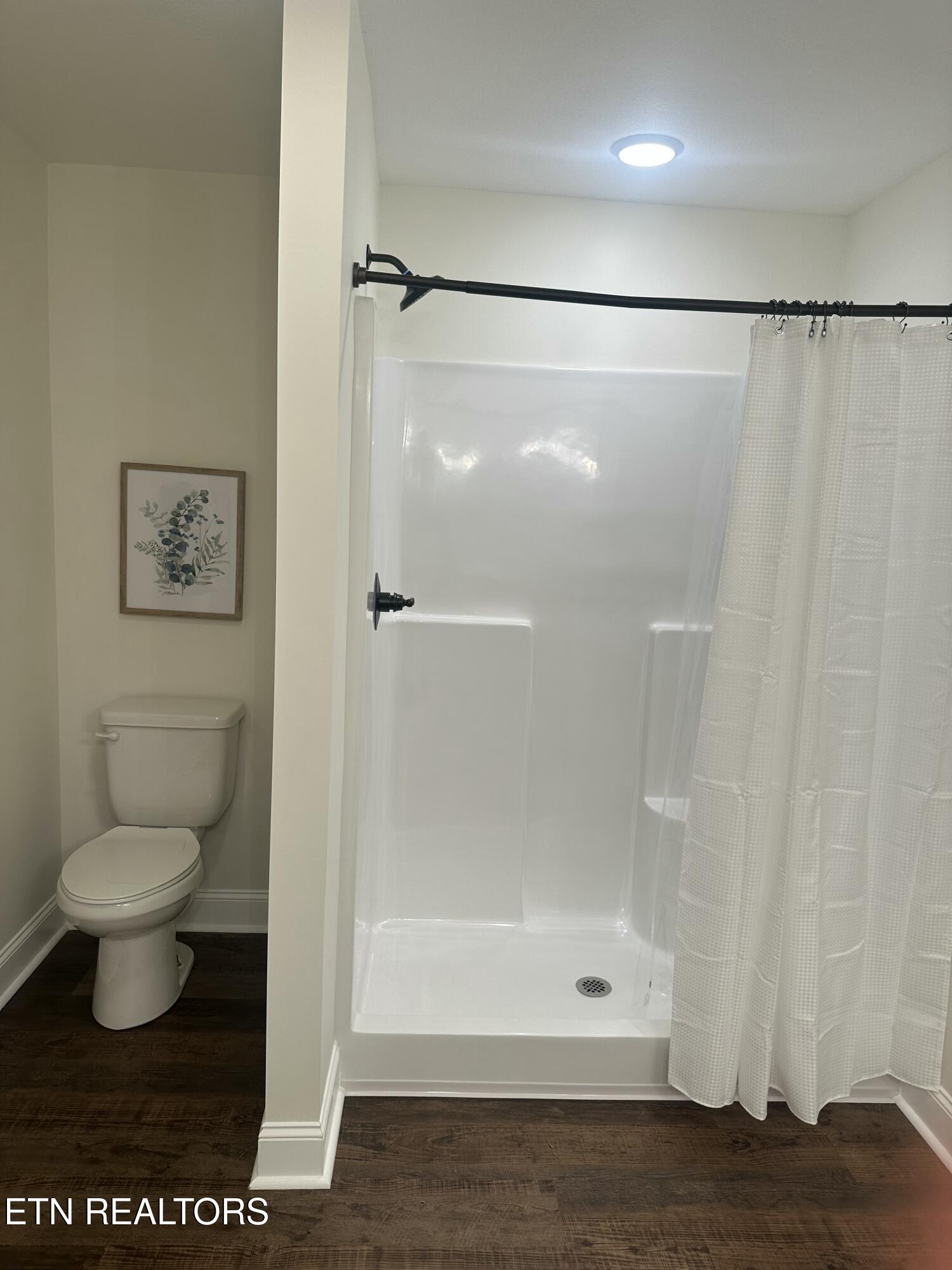 540 Henderson Road Pigeon Forge TN 37863