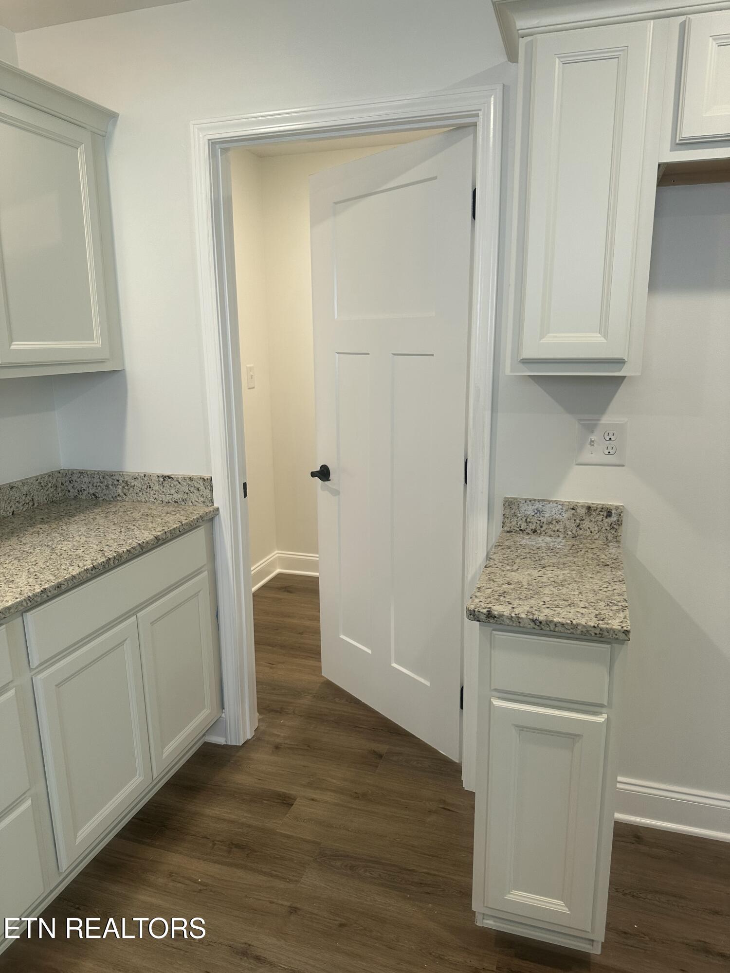 540 Henderson Road Pigeon Forge TN 37863
