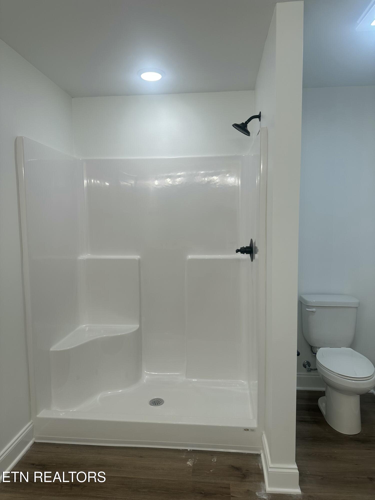 540 Henderson Road Pigeon Forge TN 37863