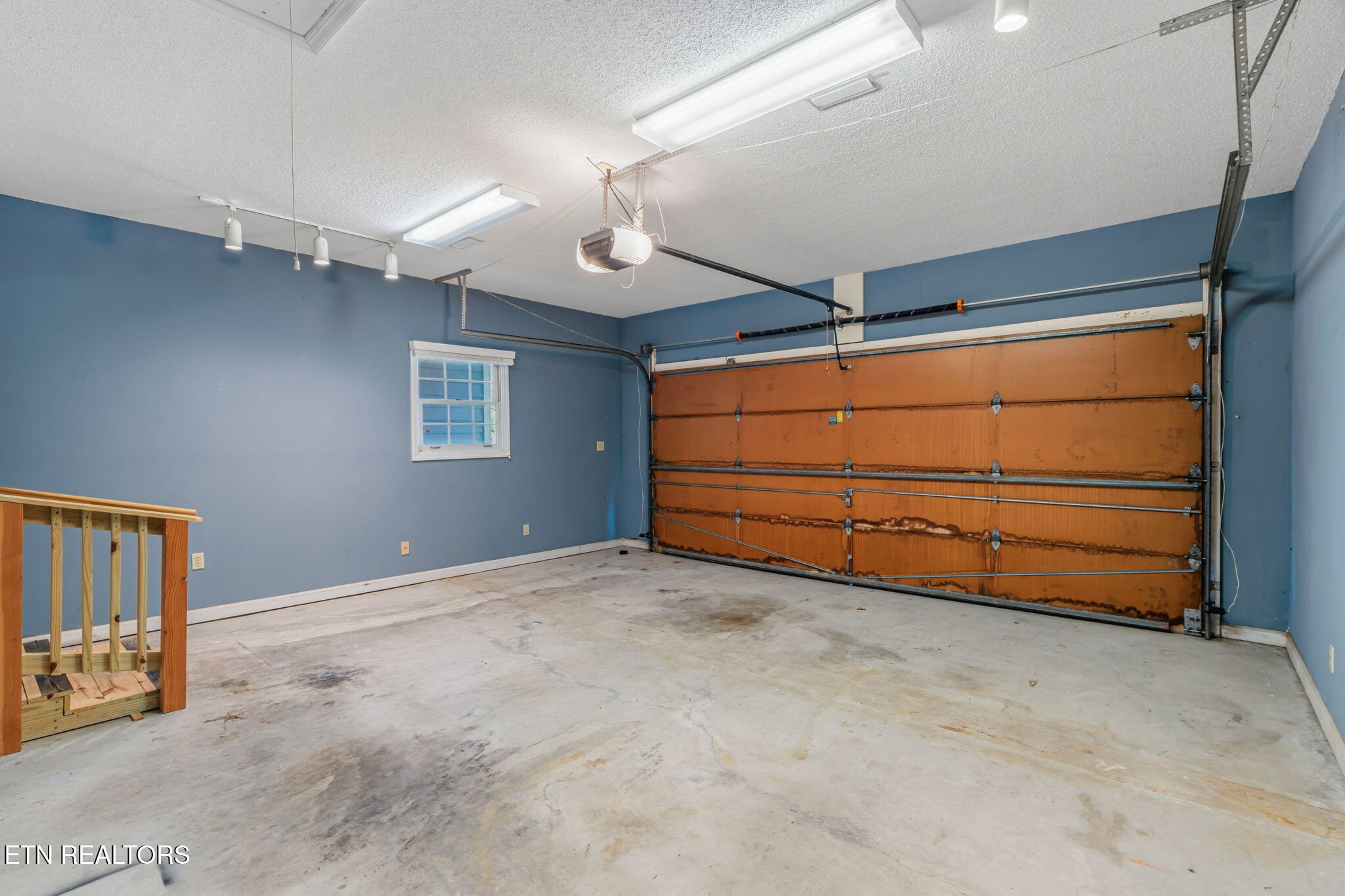 10456 Laura Lee Lane Knoxville TN 37922
