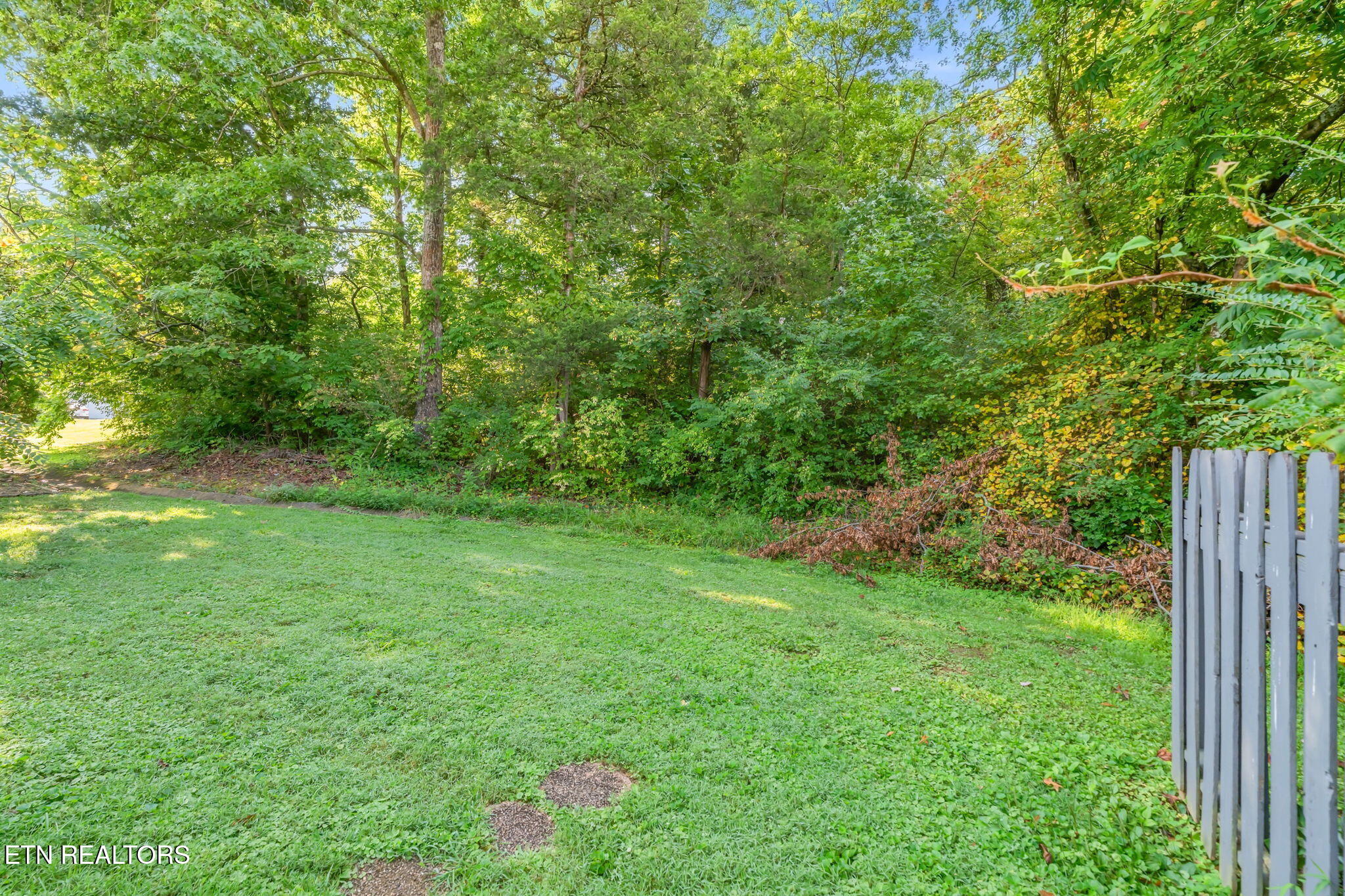 10456 Laura Lee Lane Knoxville TN 37922