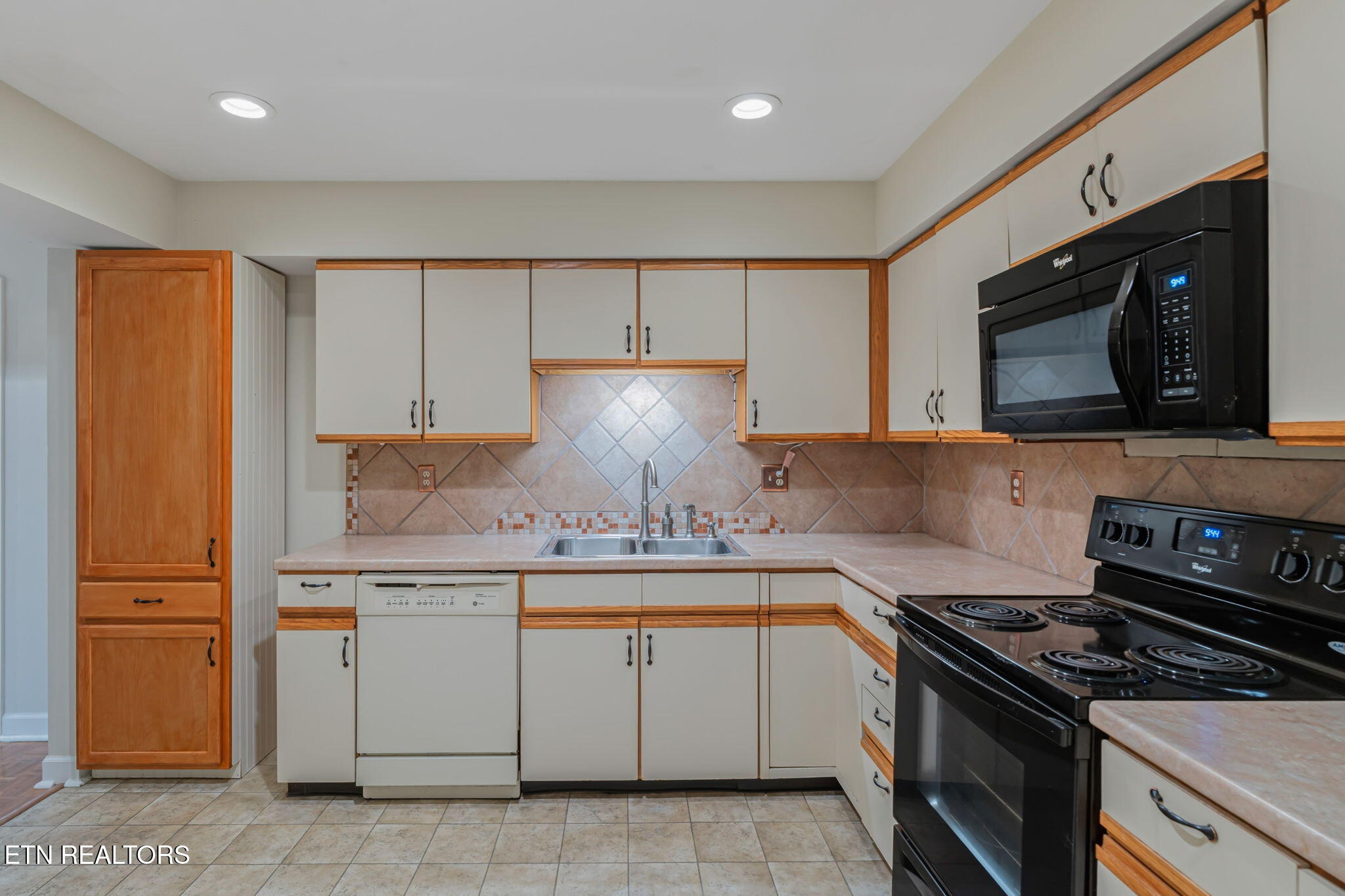 10456 Laura Lee Lane Knoxville TN 37922