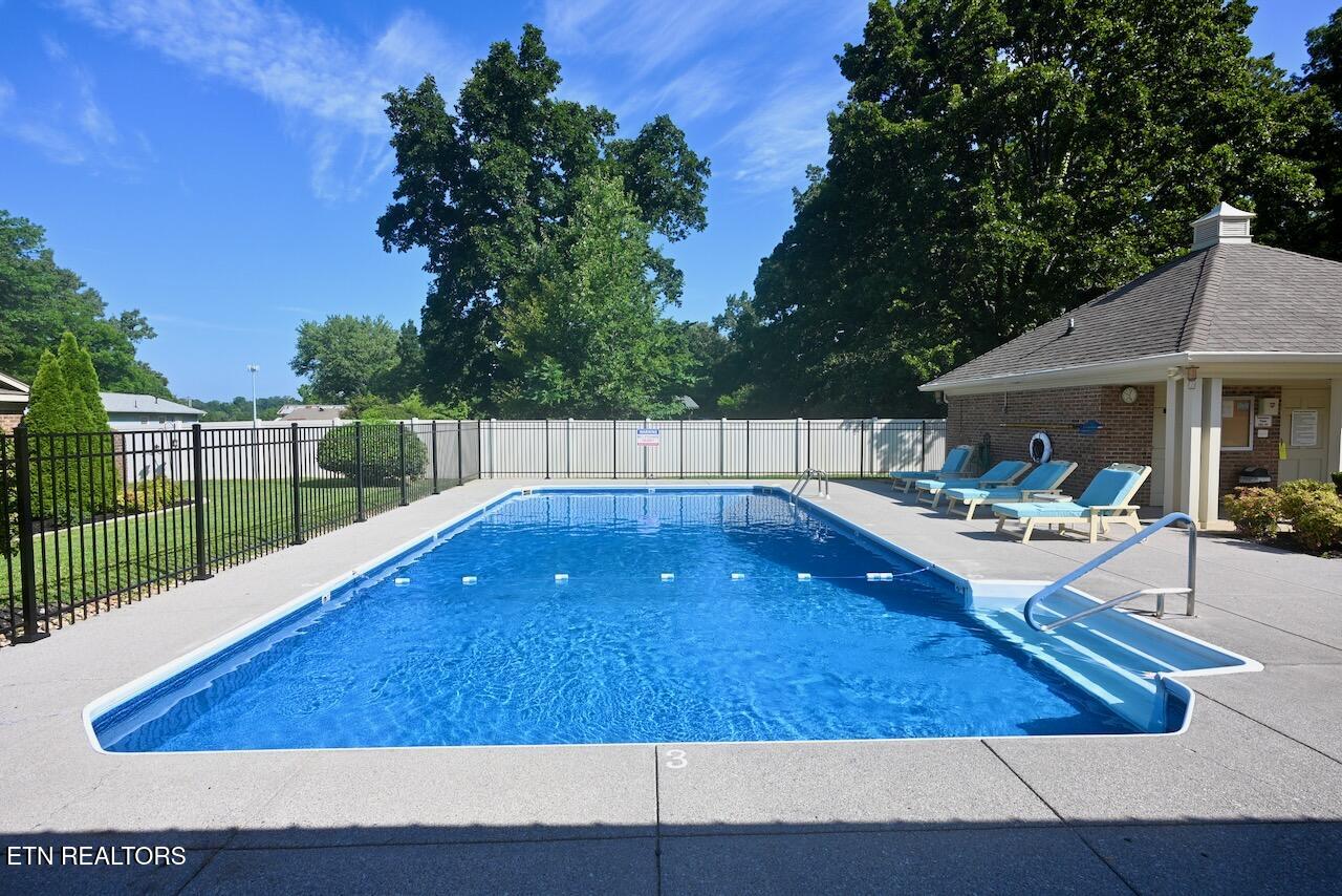 703 Dundee Drive Maryville TN 37803