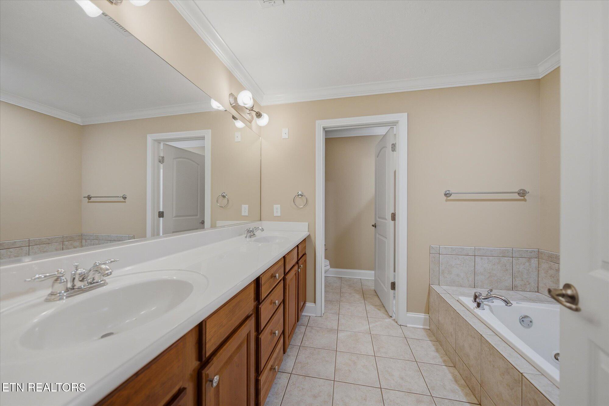 8601 Ashbourne Way Knoxville TN 37923
