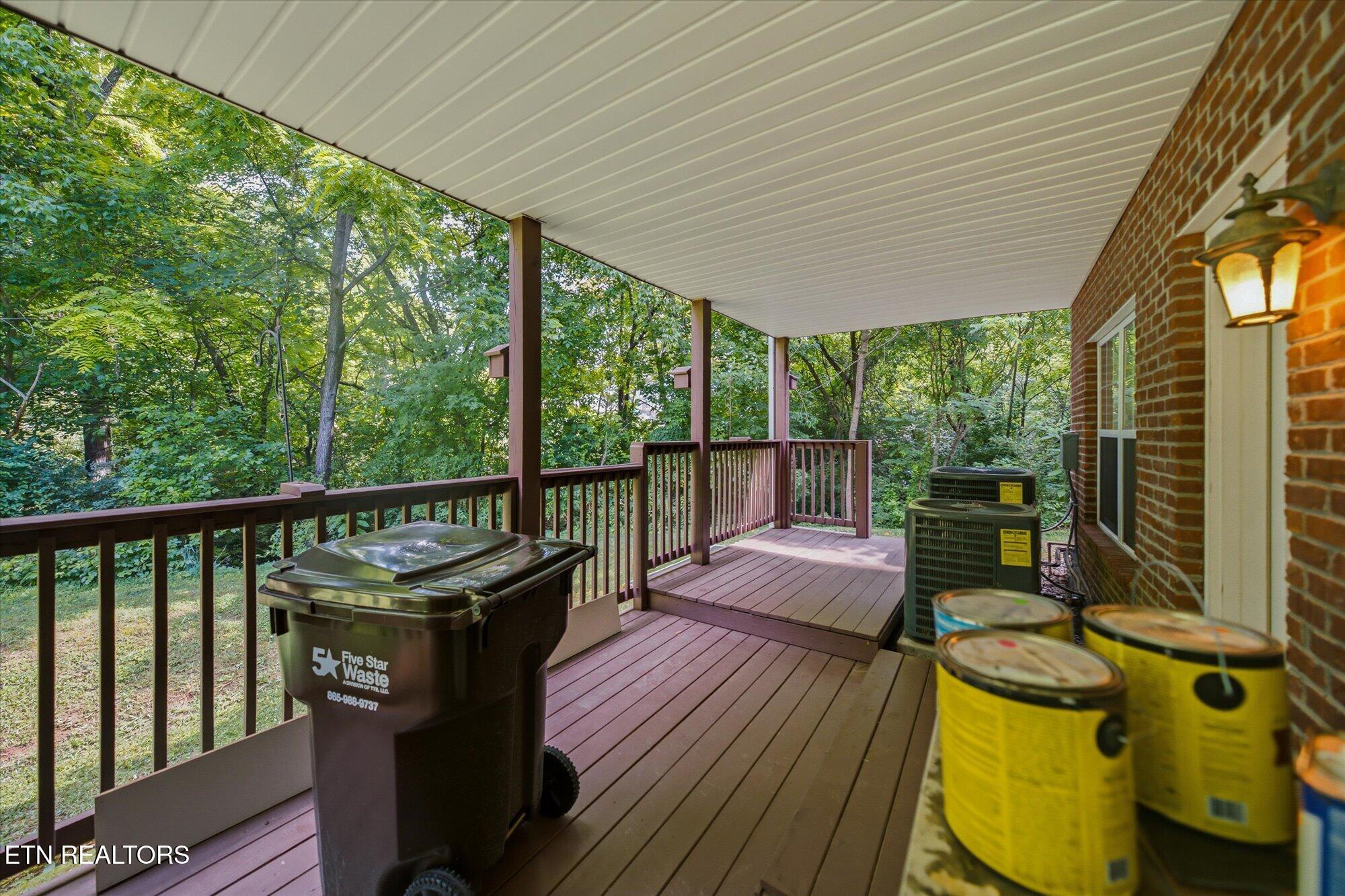 8601 Ashbourne Way Knoxville TN 37923