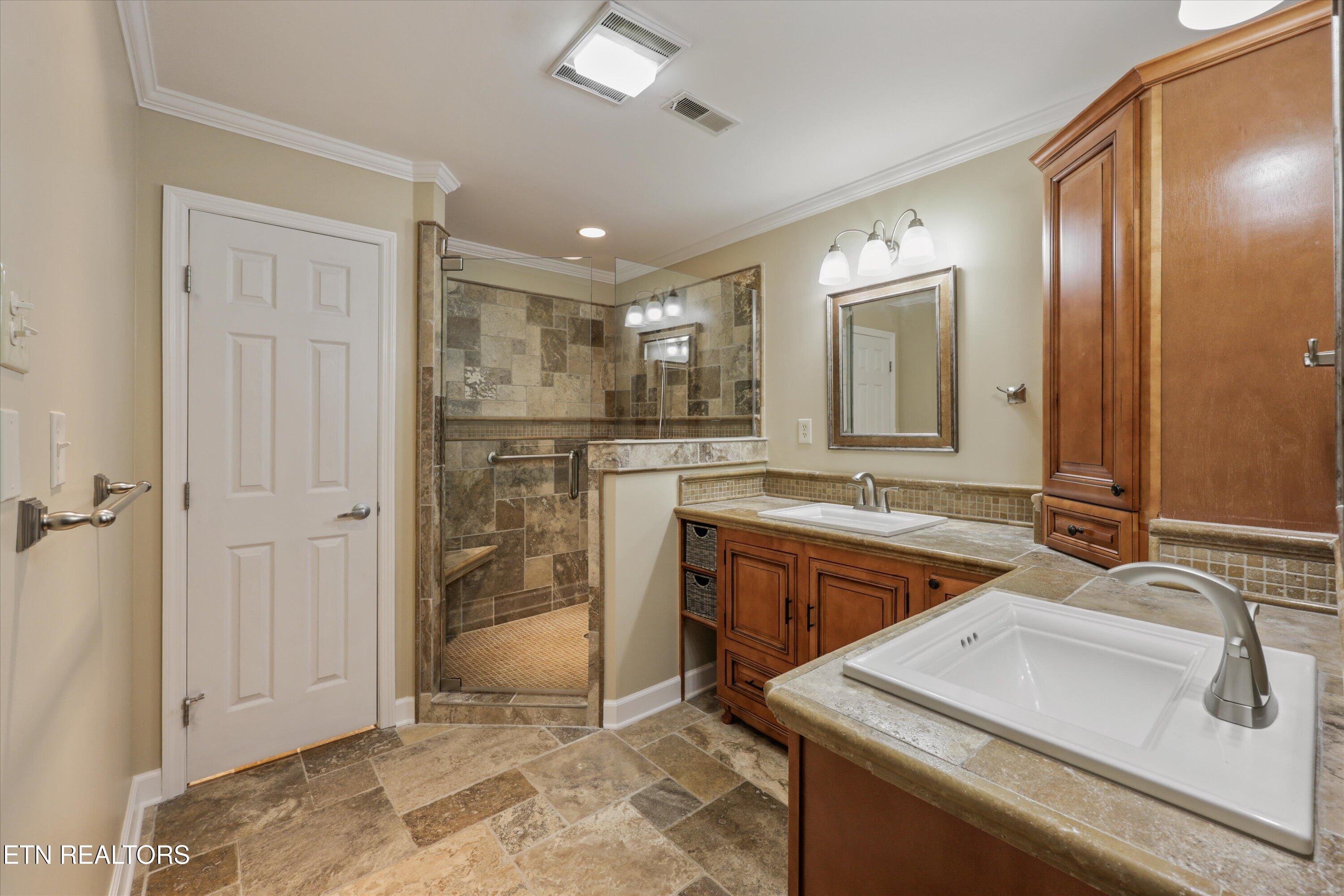 946 Ethans Glen Drive Knoxville TN 37923