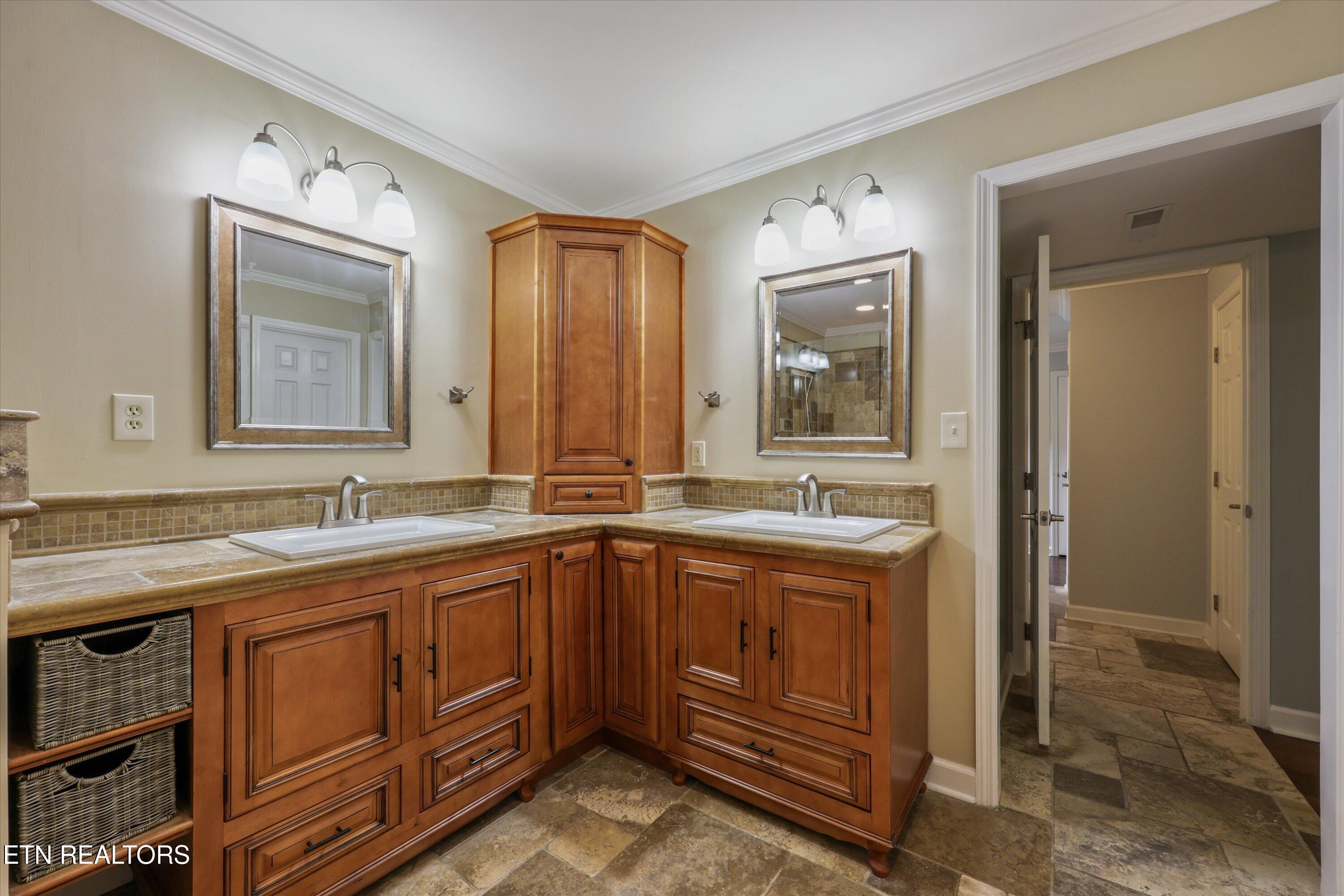 946 Ethans Glen Drive Knoxville TN 37923