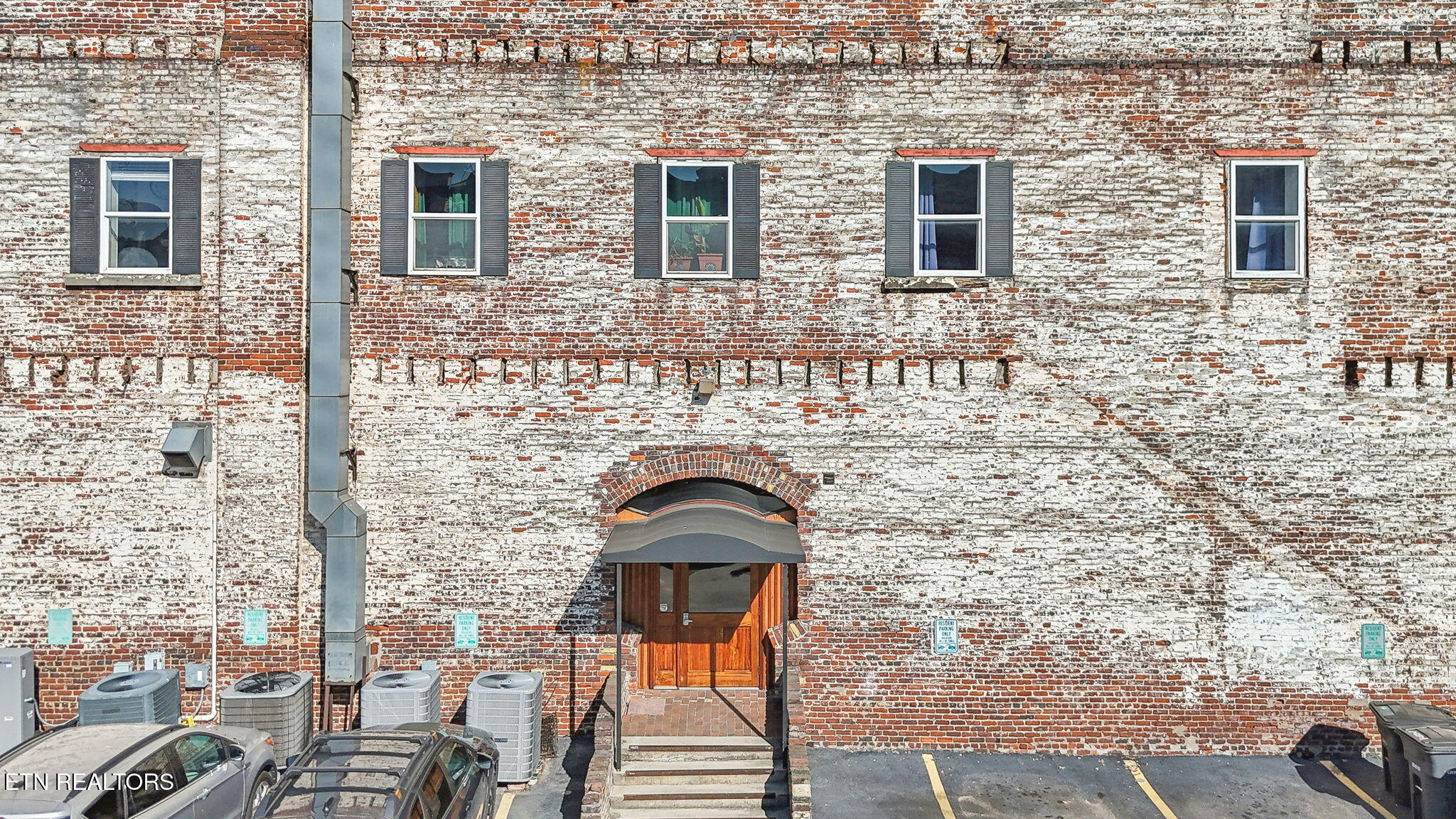105 W Jackson Avenue Knoxville TN 37902