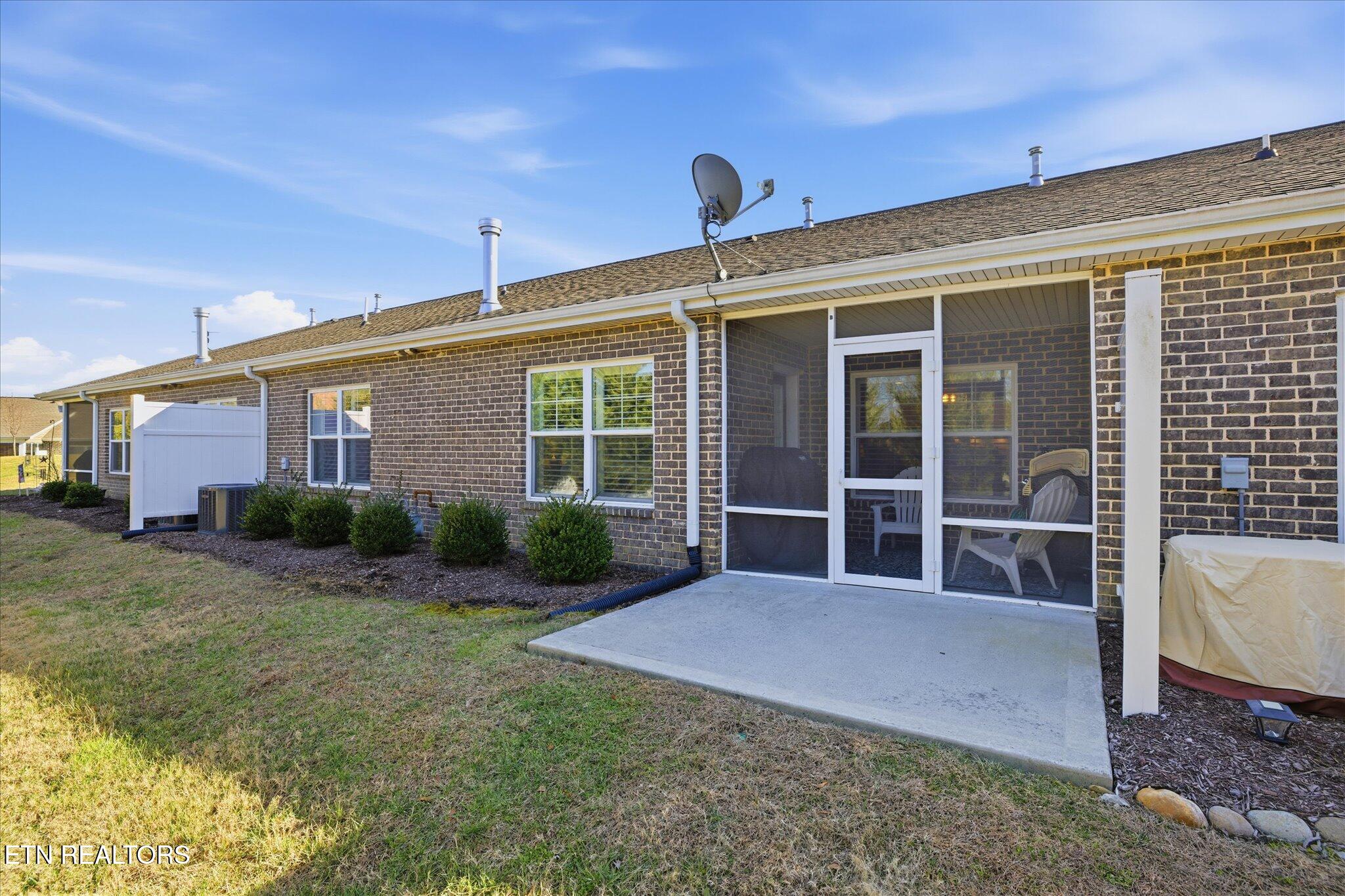 422 Larkspur Way Sevierville TN 37862