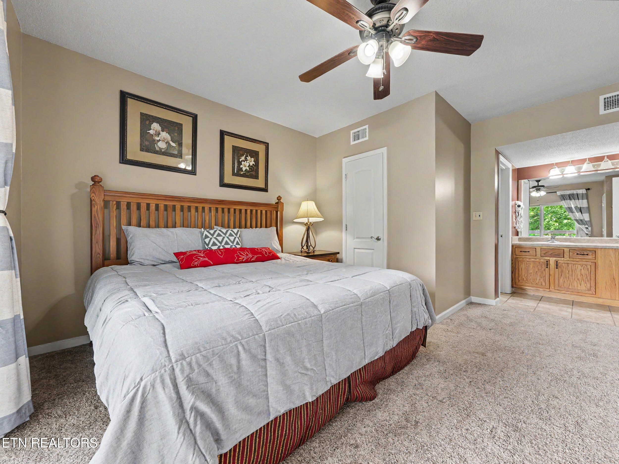 3919 S River Road Pigeon Forge TN 37863