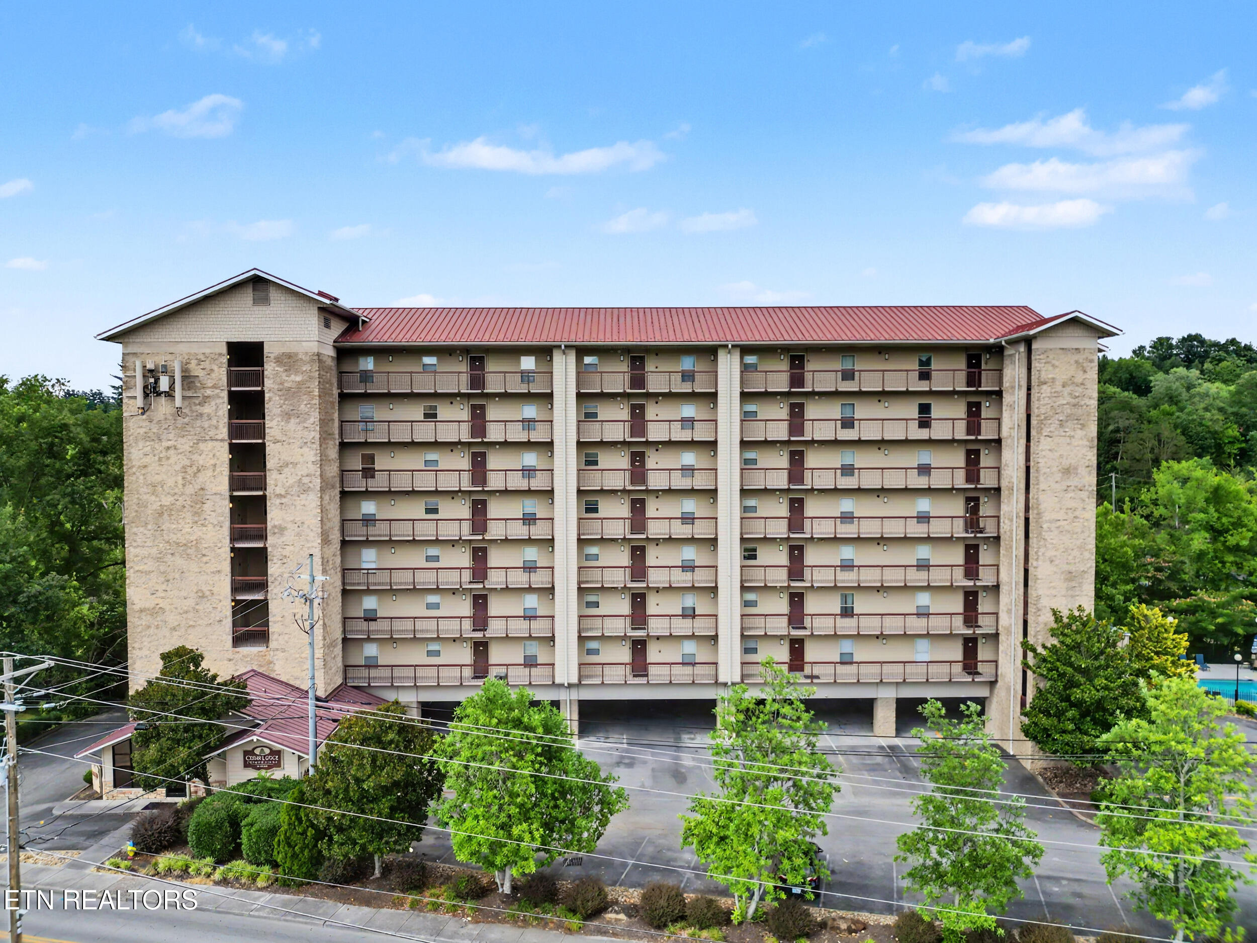 3919 S River Road Pigeon Forge TN 37863