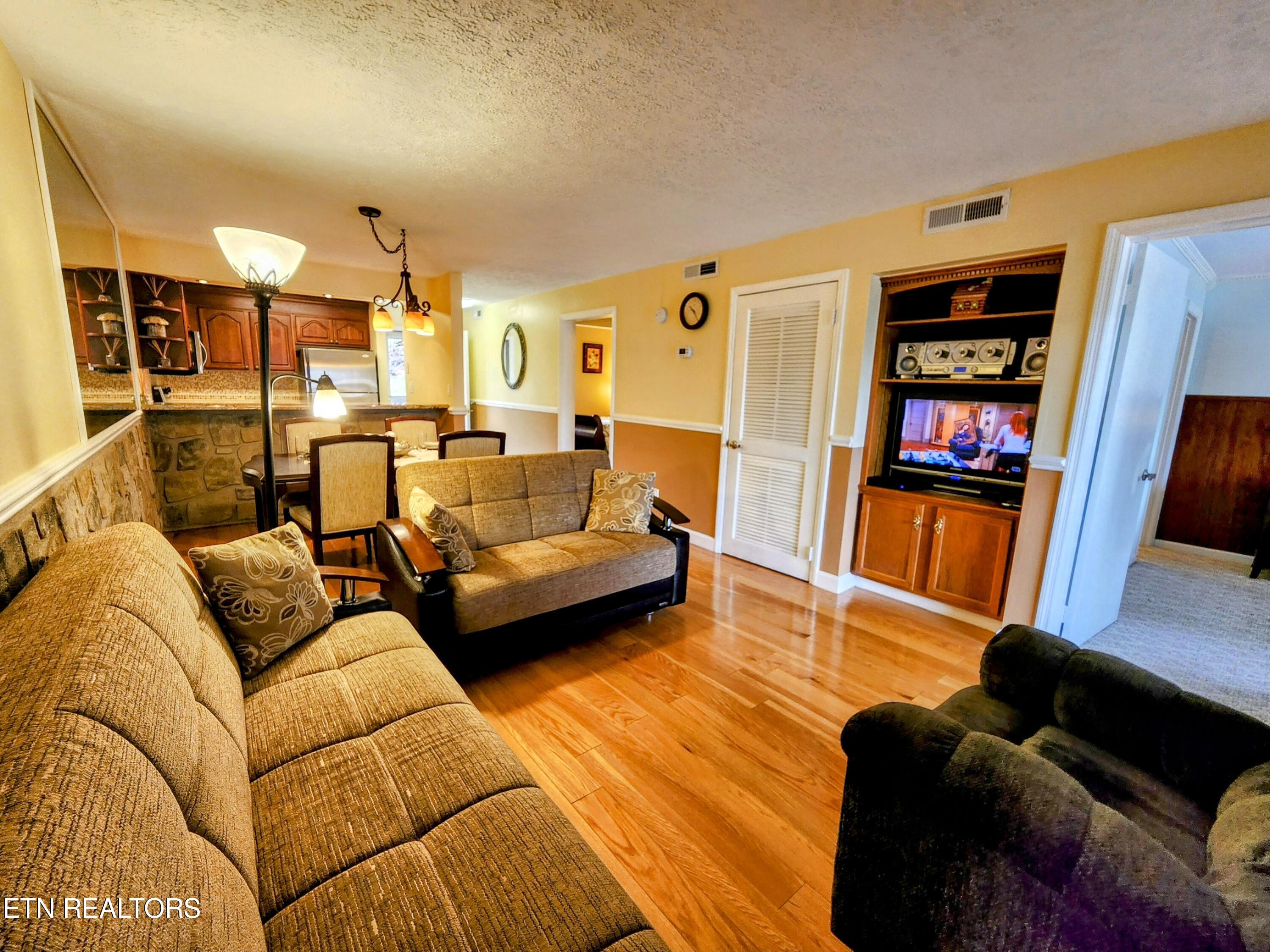 616 Turkey Nest Road Gatlinburg TN 37738