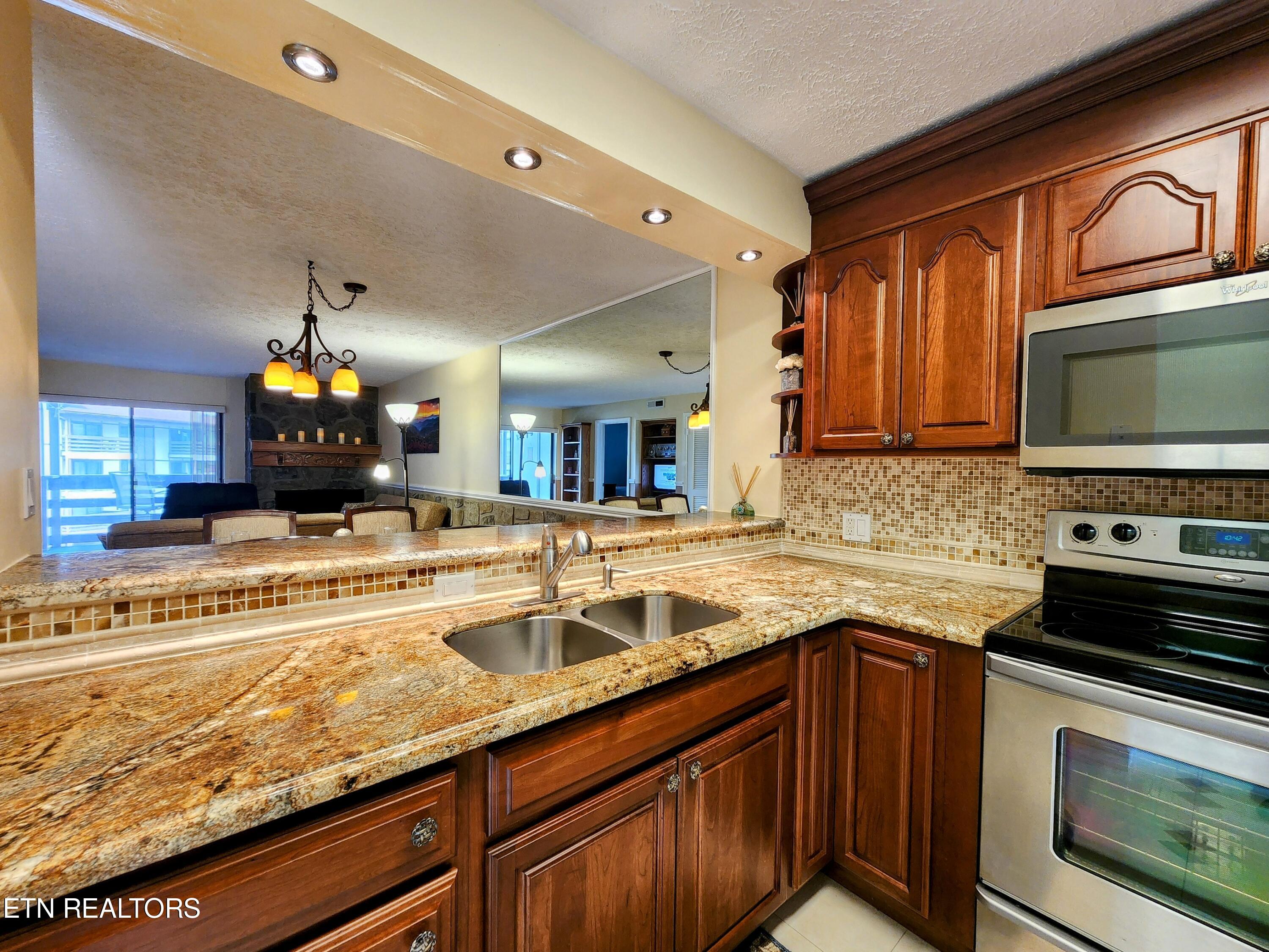 616 Turkey Nest Road Gatlinburg TN 37738