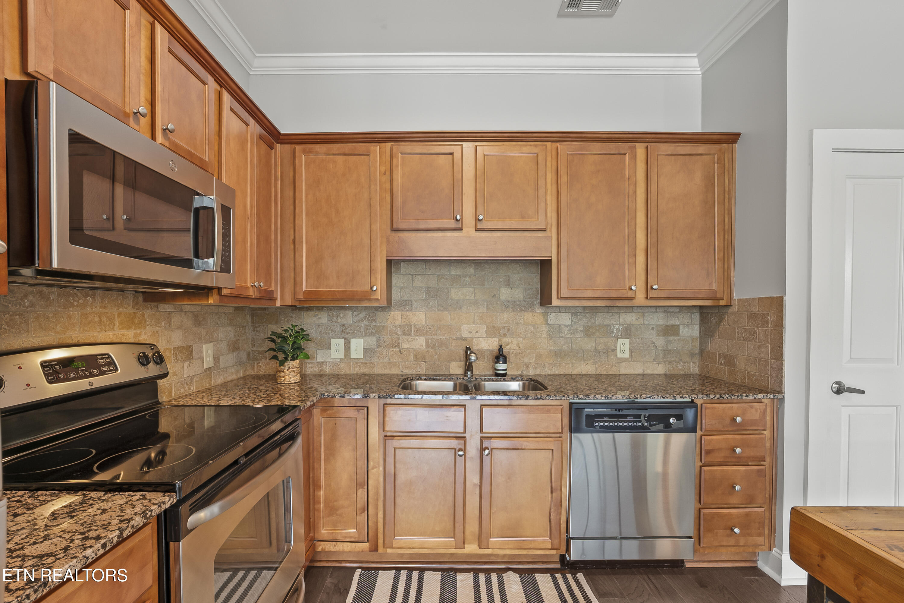 445 W Blount Avenue Knoxville TN 37920