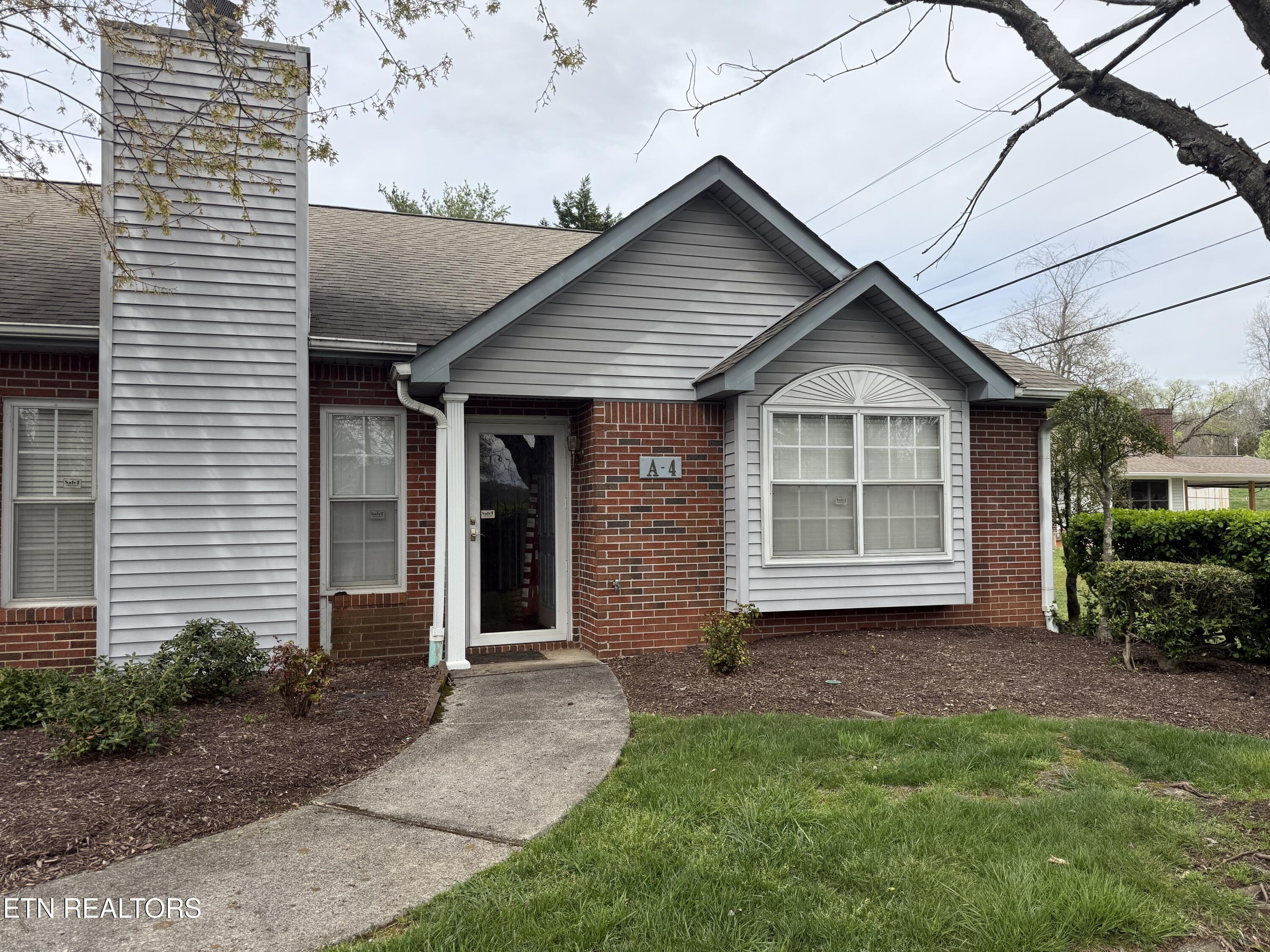 805 Cedar Lane Knoxville TN 37912