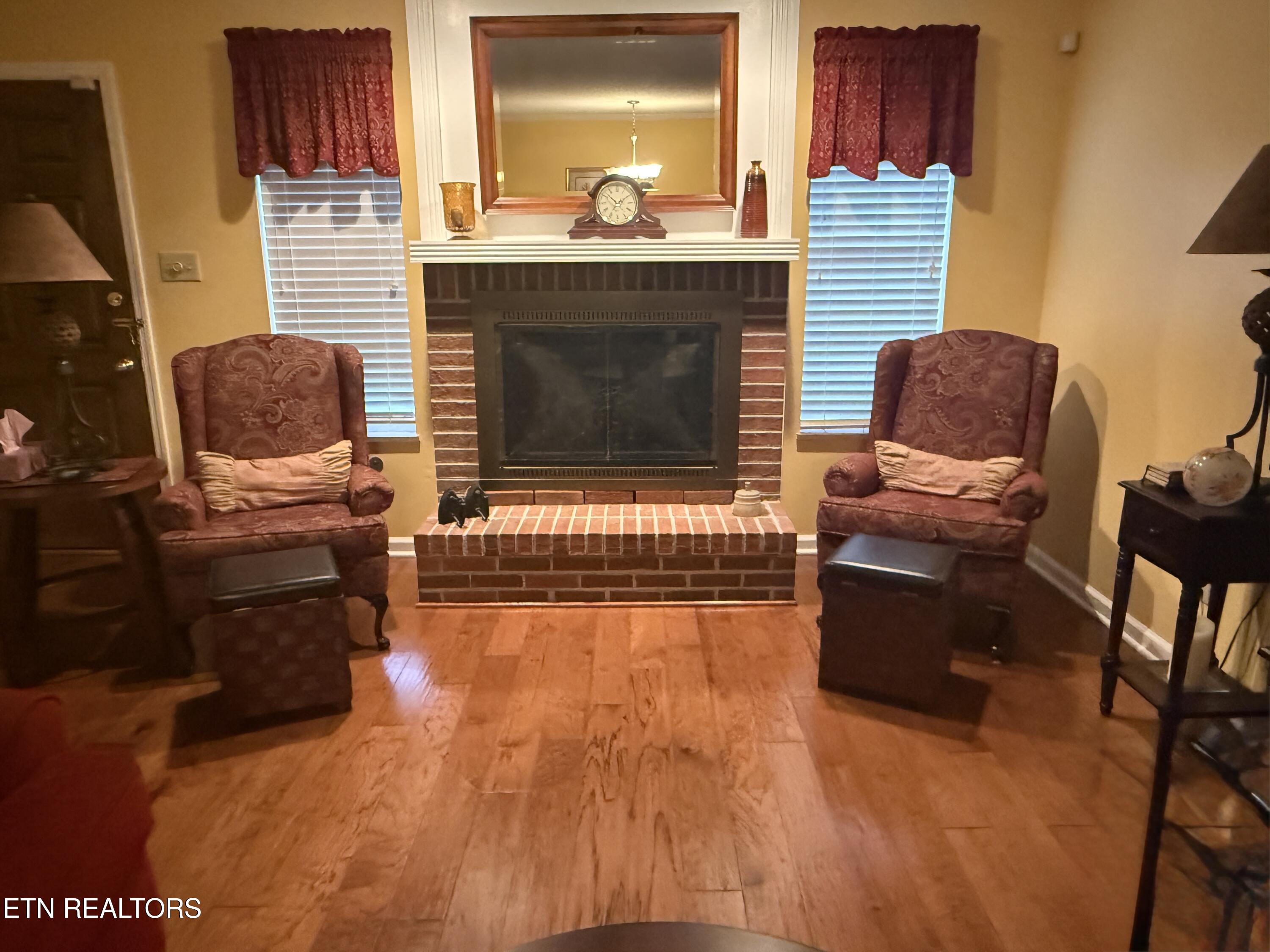 805 Cedar Lane Knoxville TN 37912