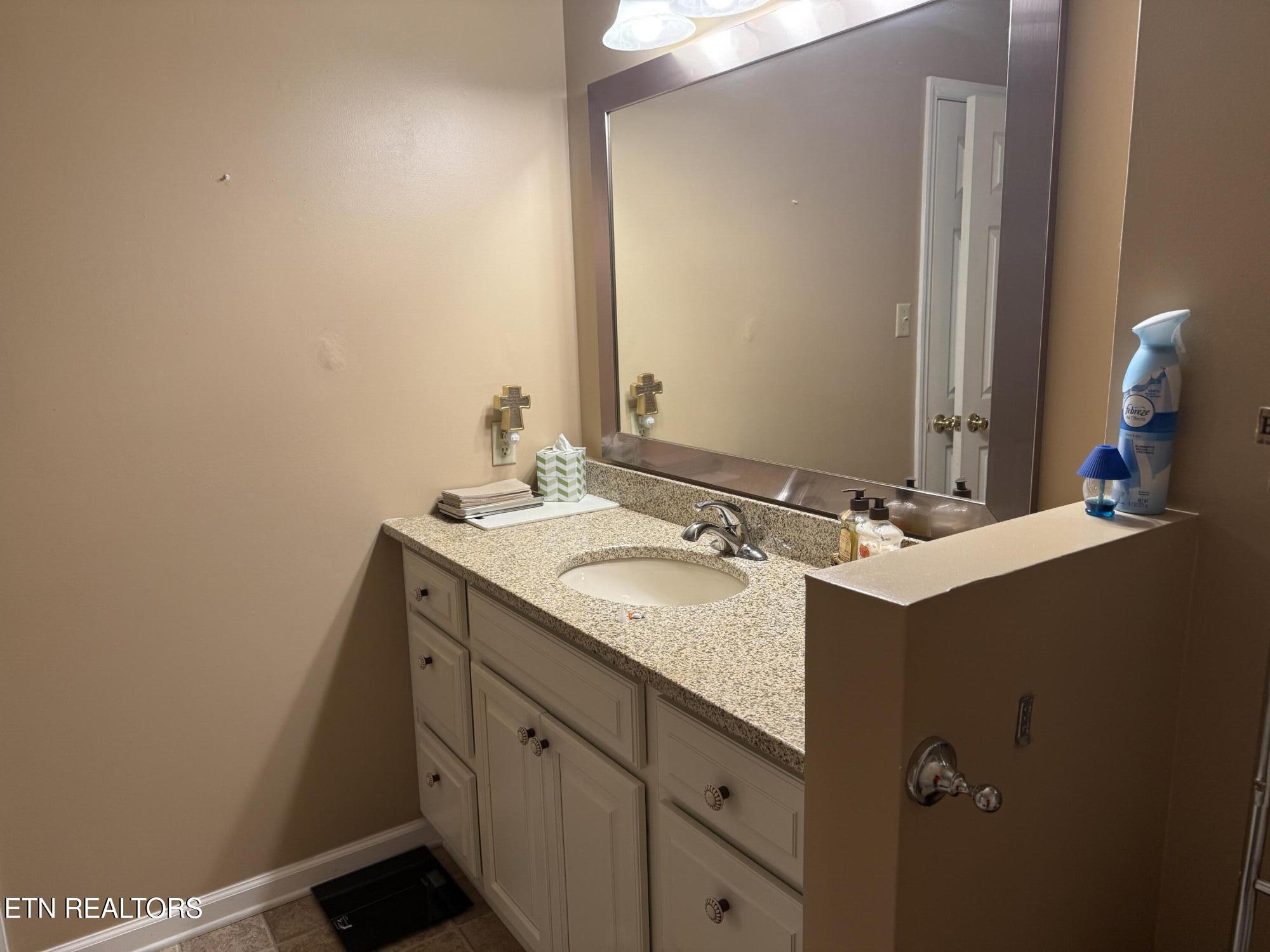 805 Cedar Lane Knoxville TN 37912