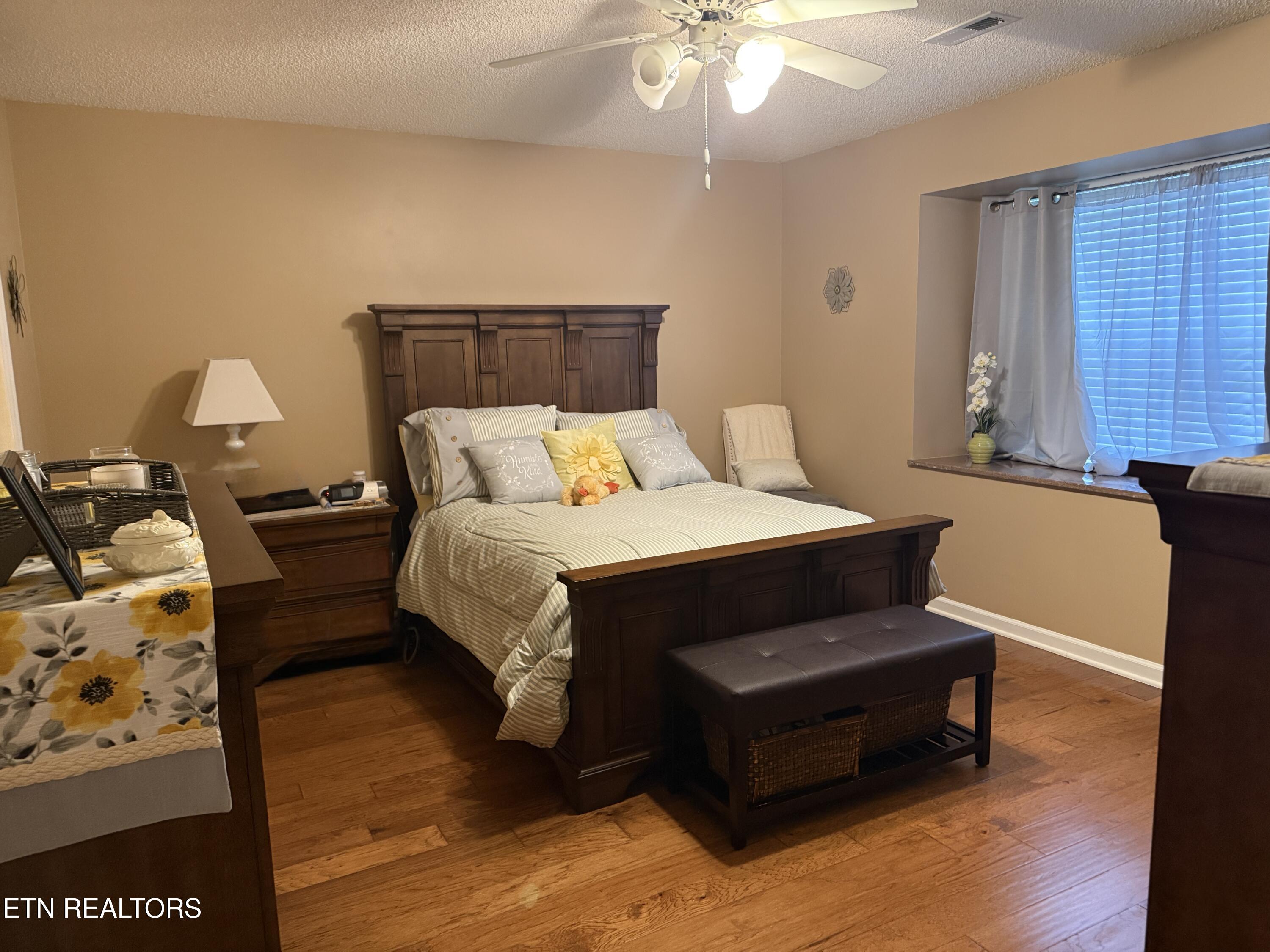 805 Cedar Lane Knoxville TN 37912