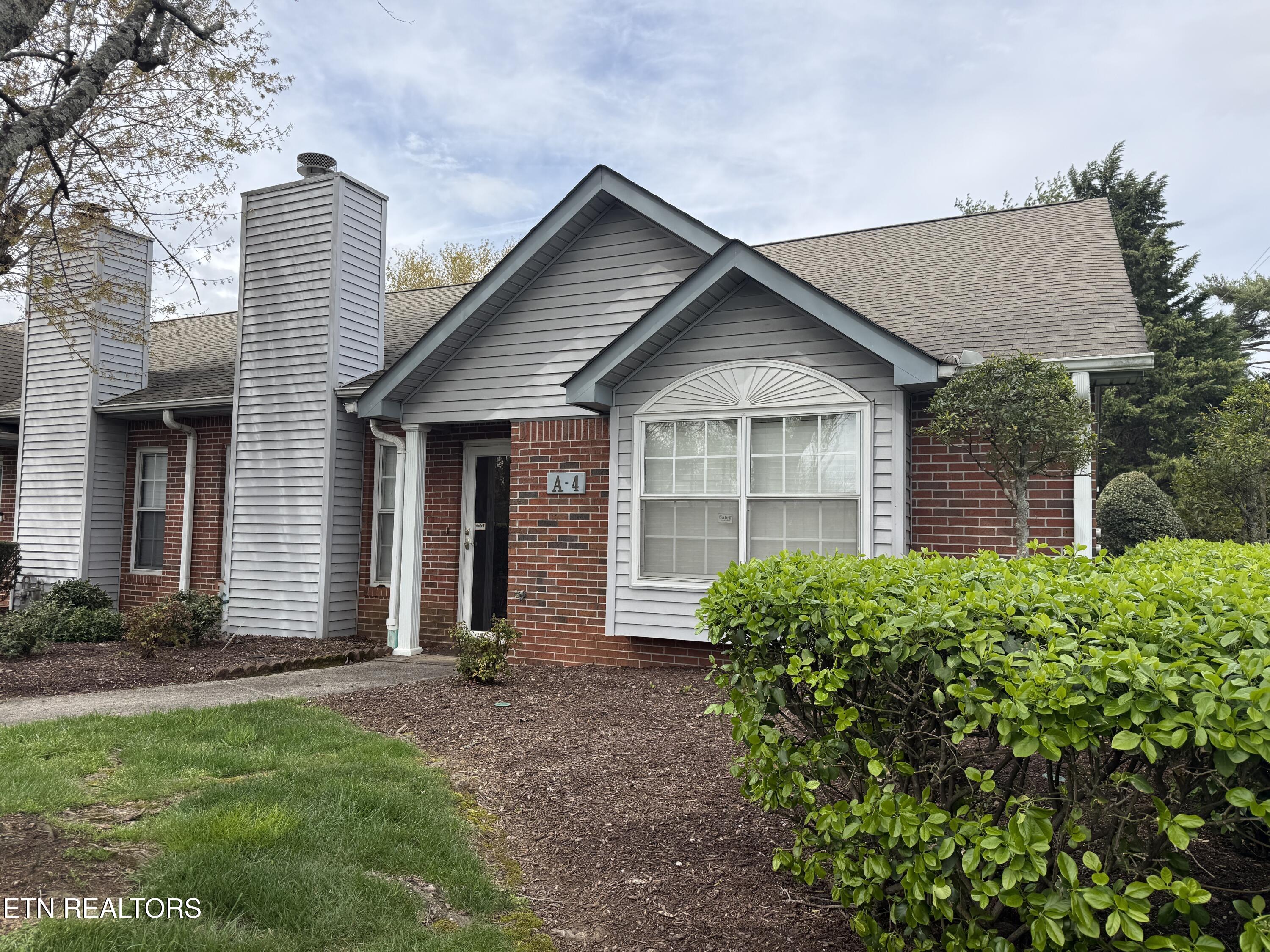 805 Cedar Lane Knoxville TN 37912