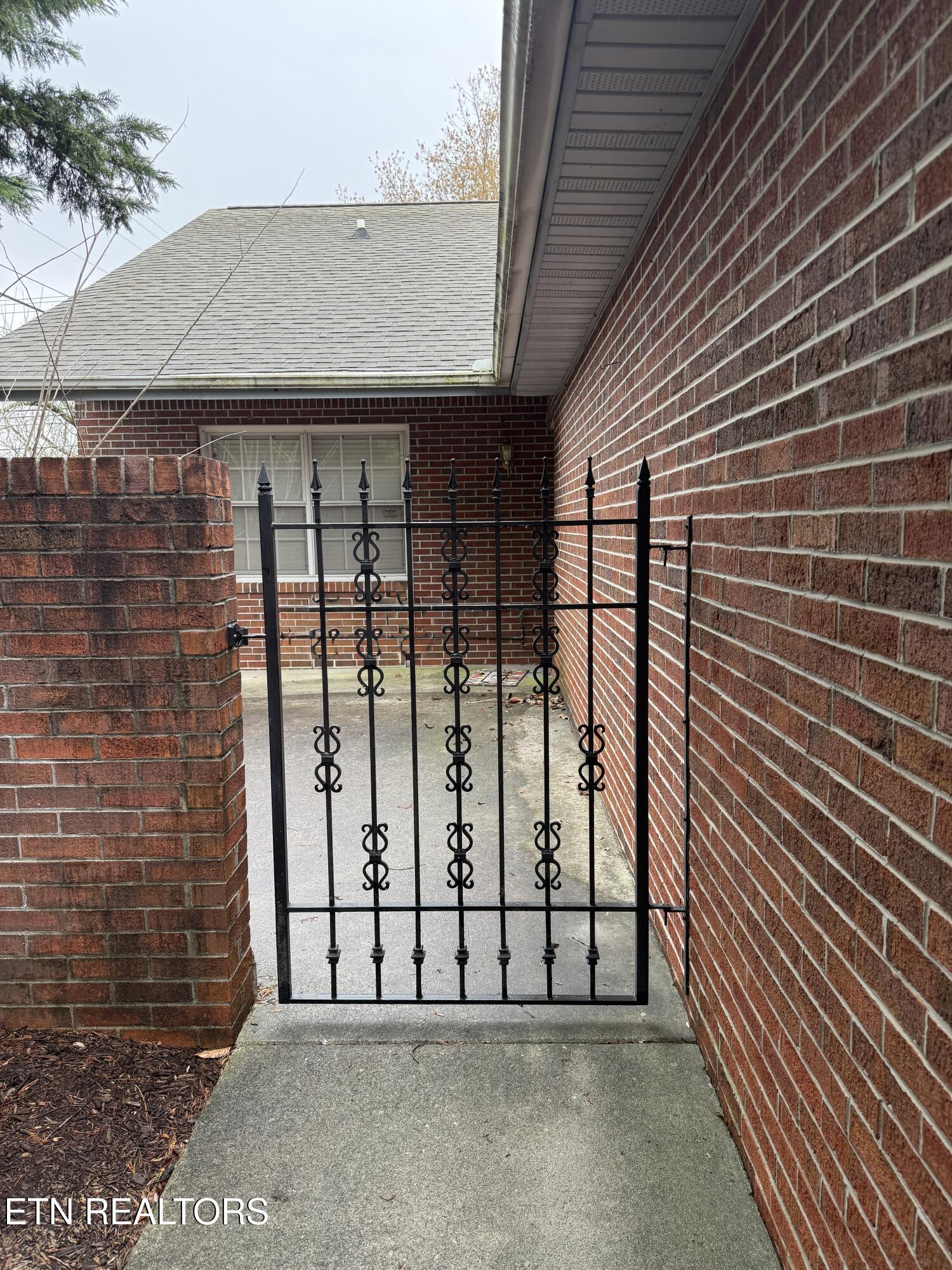 805 Cedar Lane Knoxville TN 37912