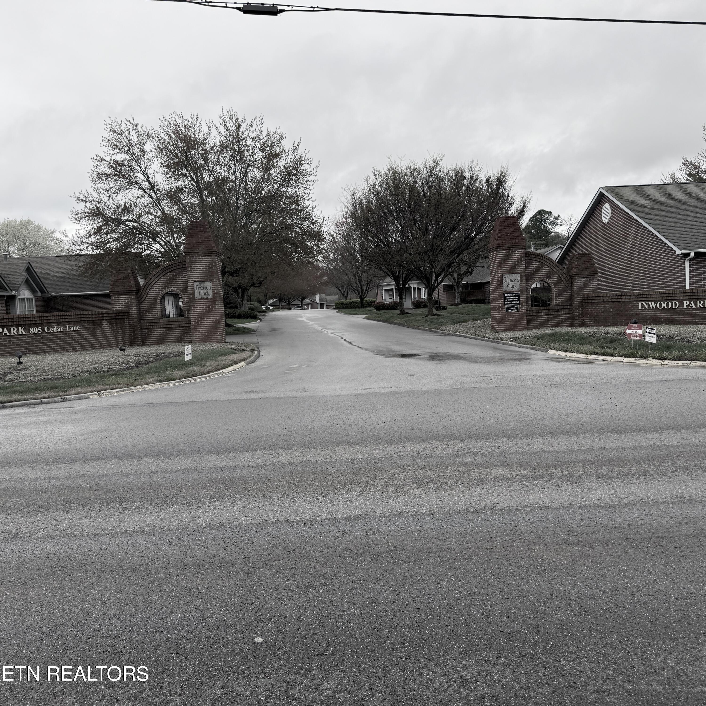 805 Cedar Lane Knoxville TN 37912
