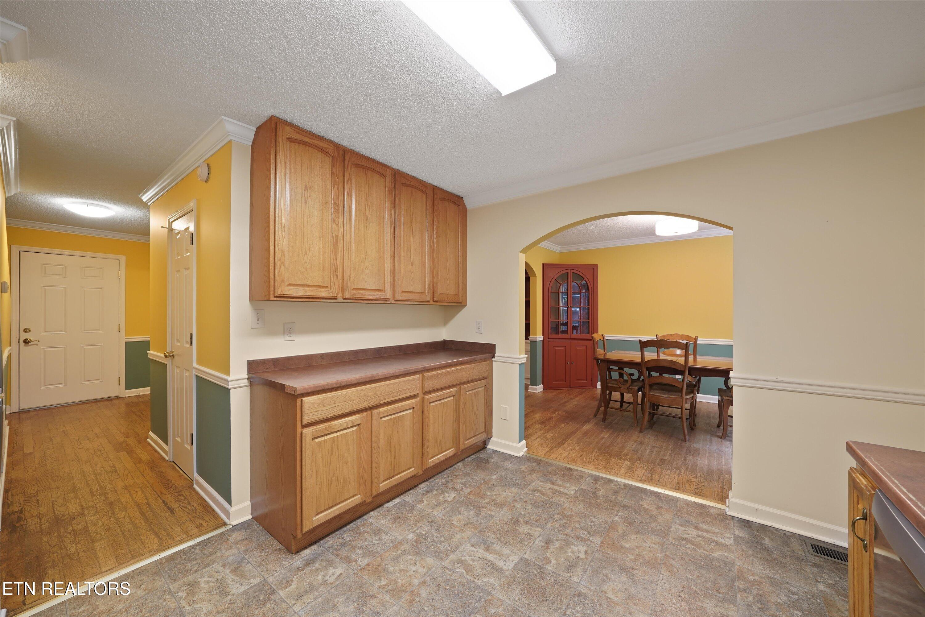 2300 Woods End Lane Knoxville TN 37918