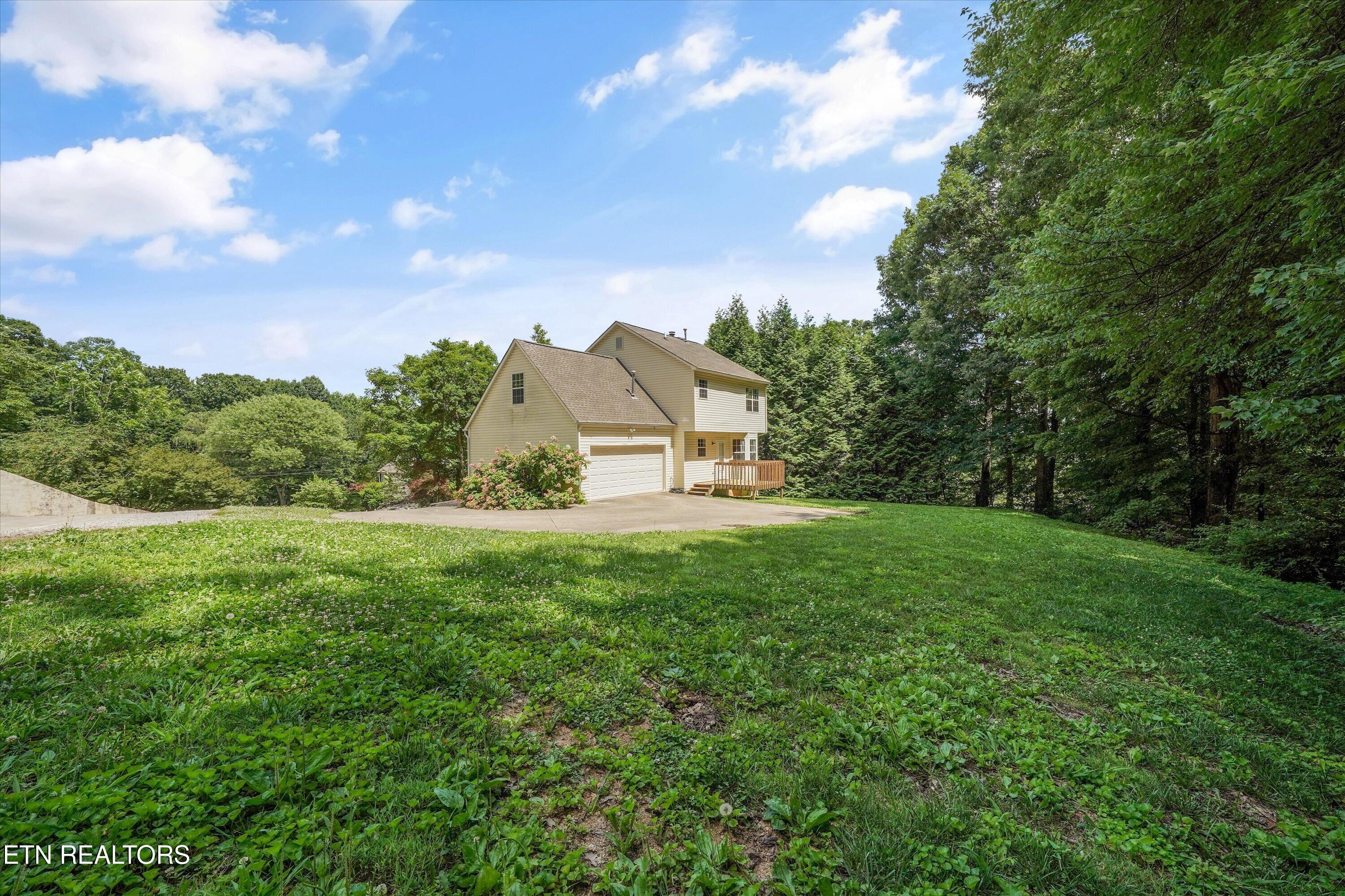 2300 Woods End Lane Knoxville TN 37918