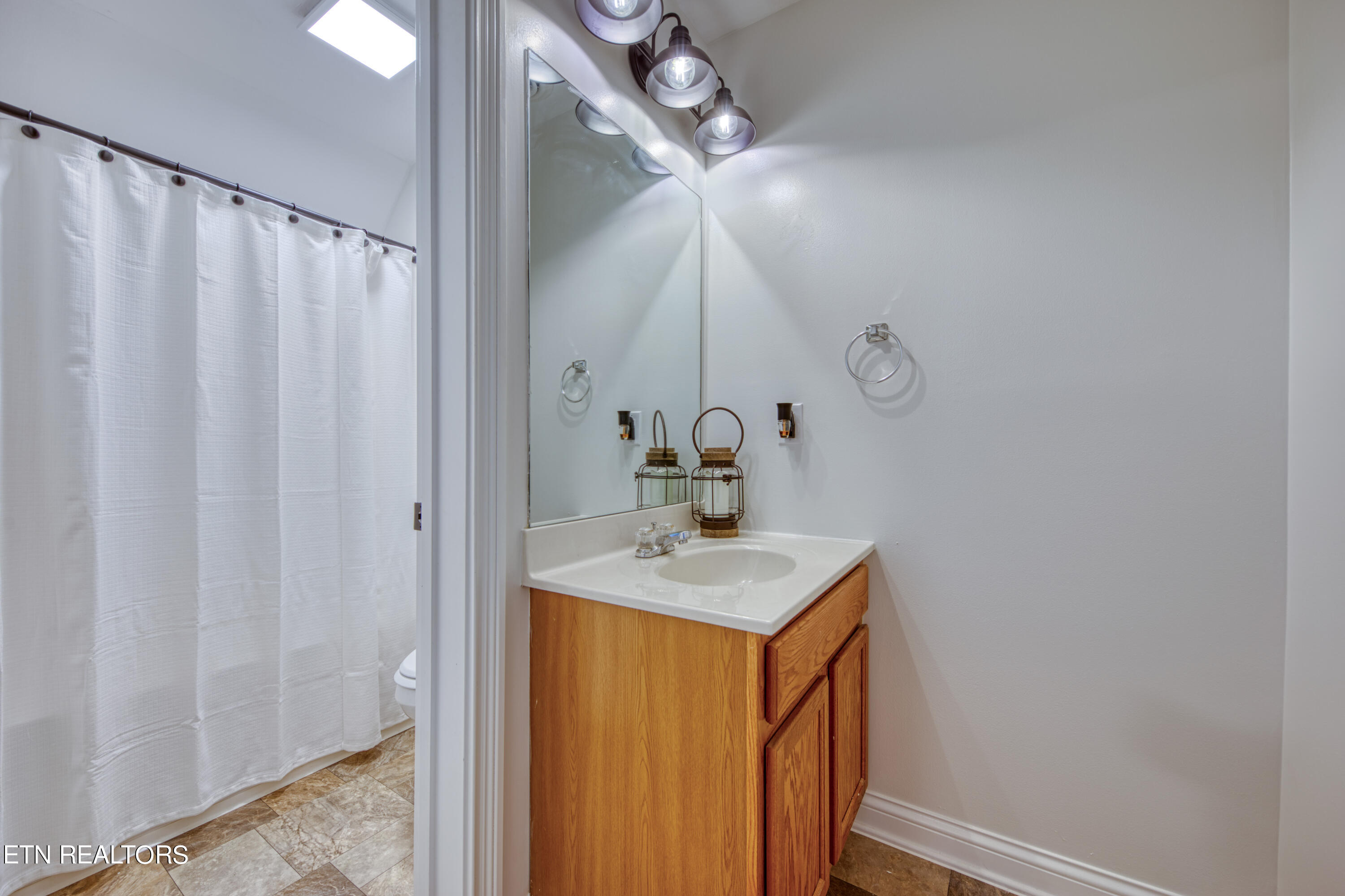 6359 Sky Song Lane Knoxville TN 37914