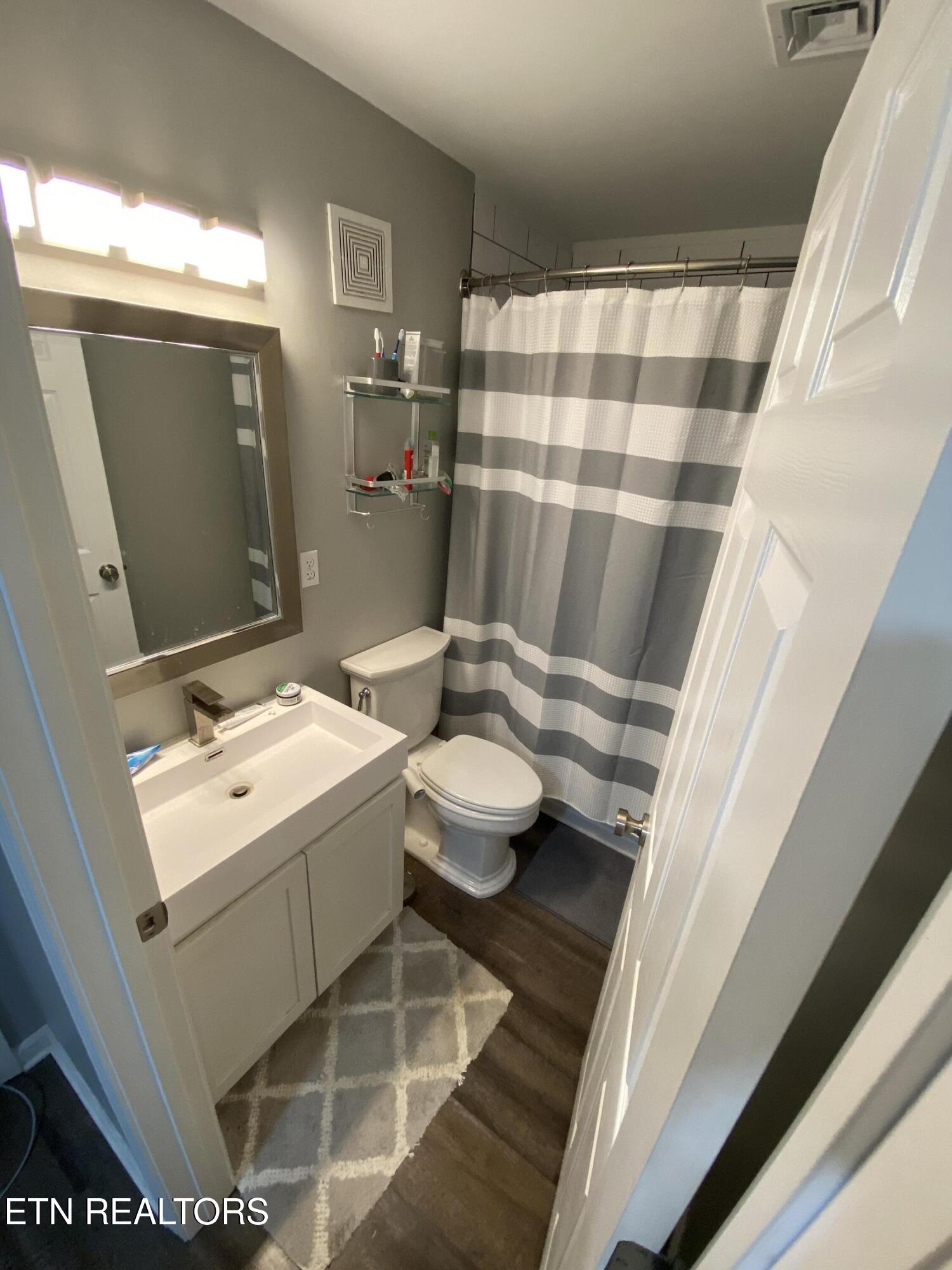 414 Sir Keegan Way Knoxville TN 37916