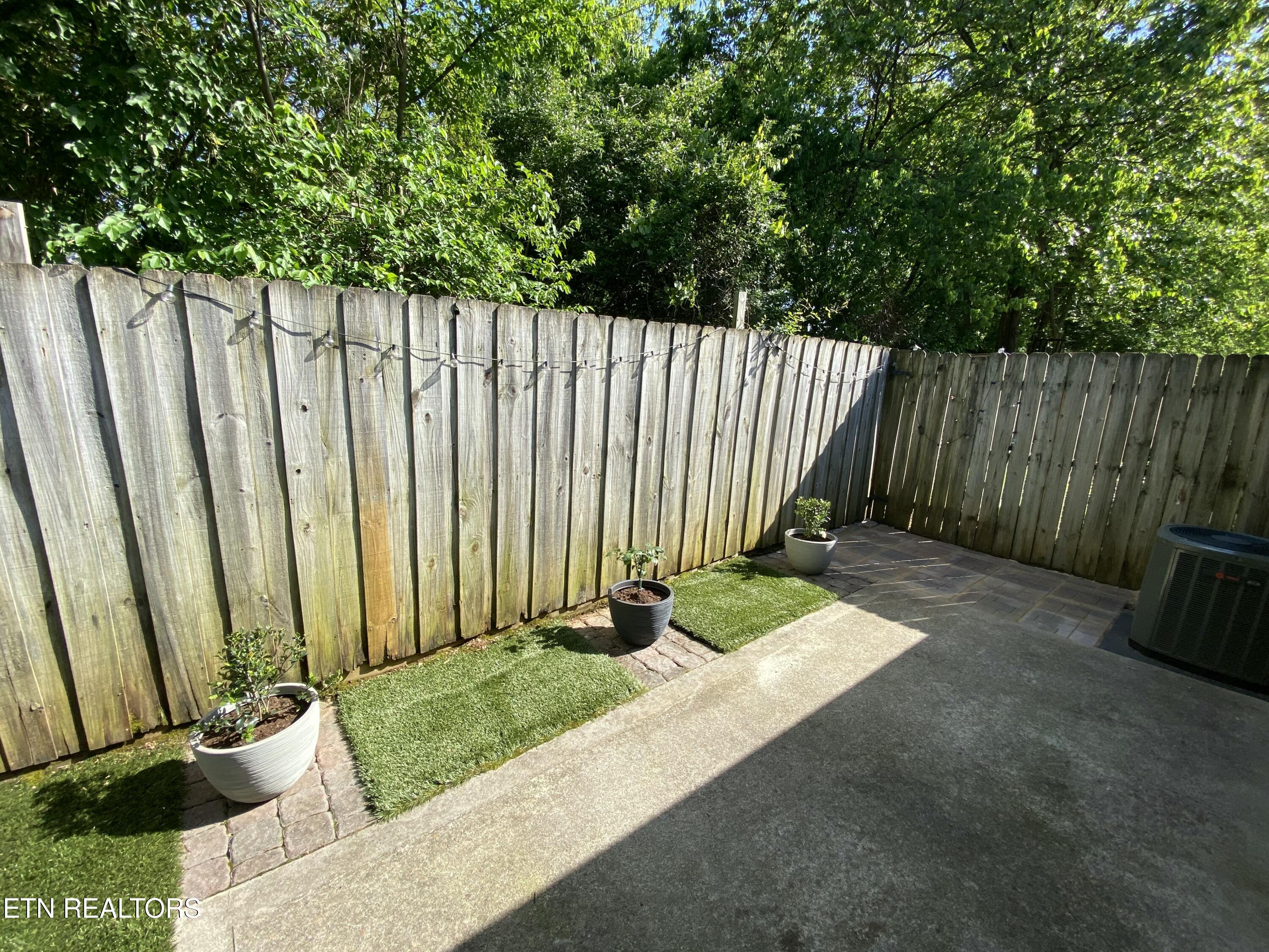 236 Dalton Place Way Knoxville TN 37912
