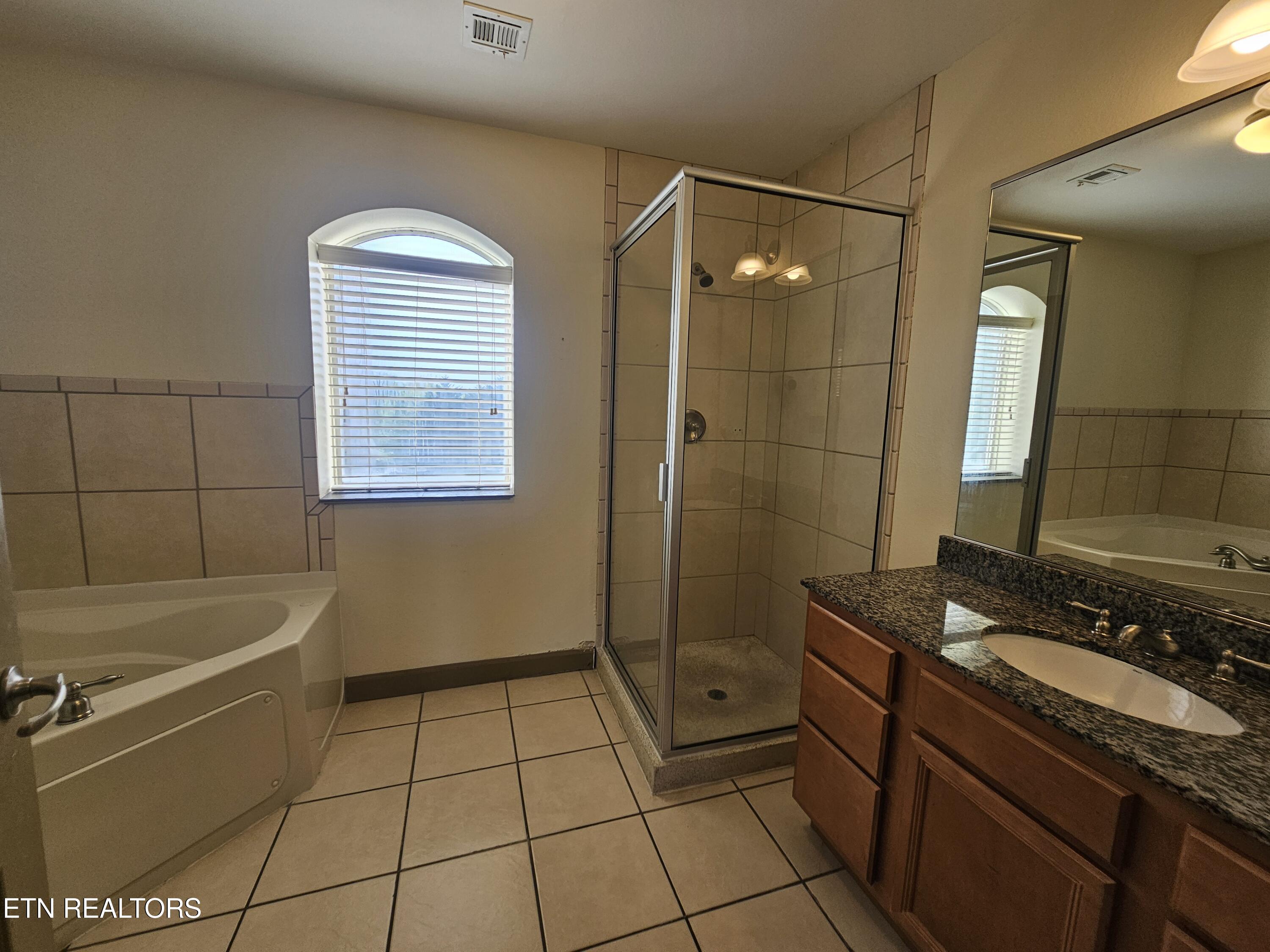 124 Plaza Drive Pigeon Forge TN 37863