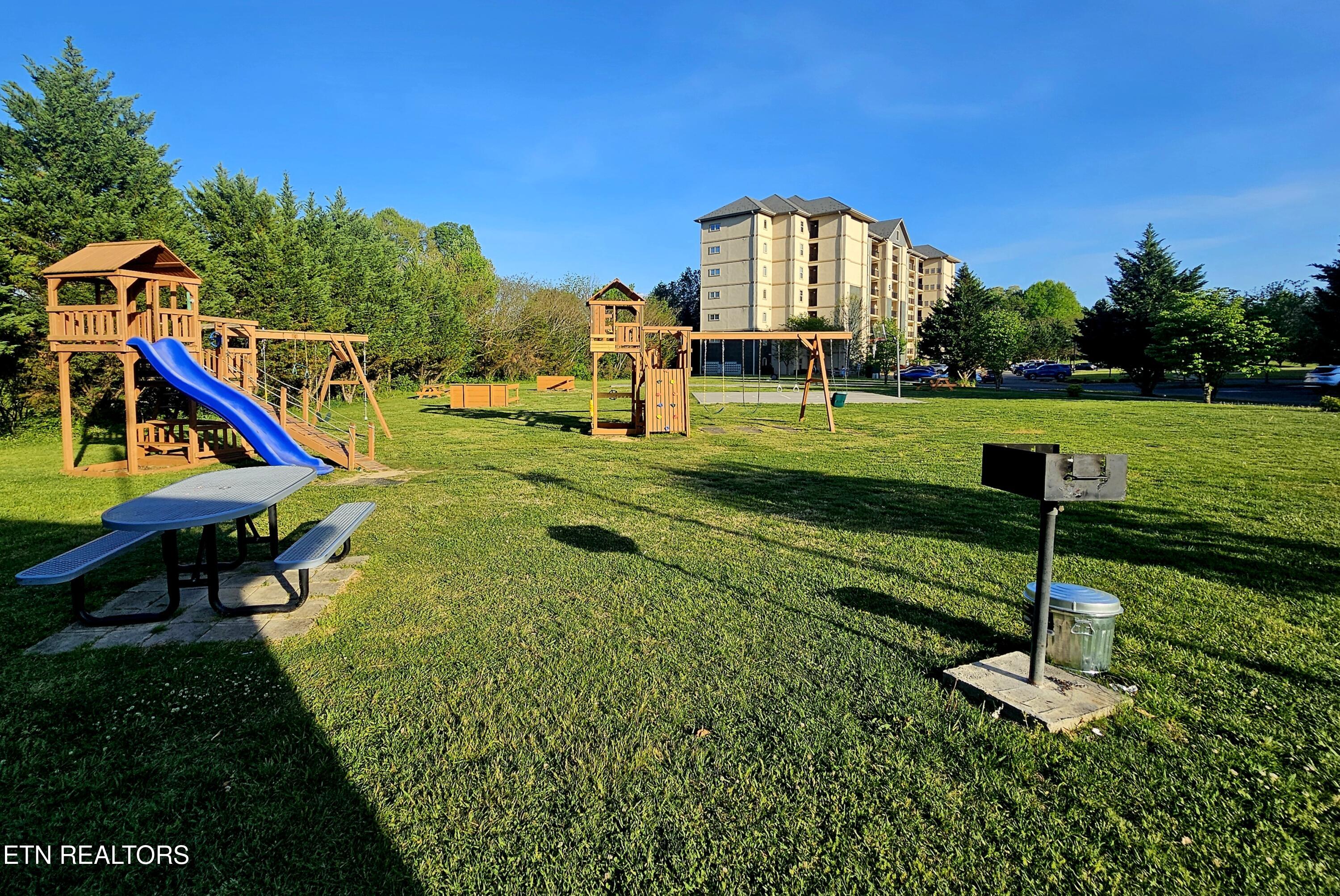 124 Plaza Drive Pigeon Forge TN 37863