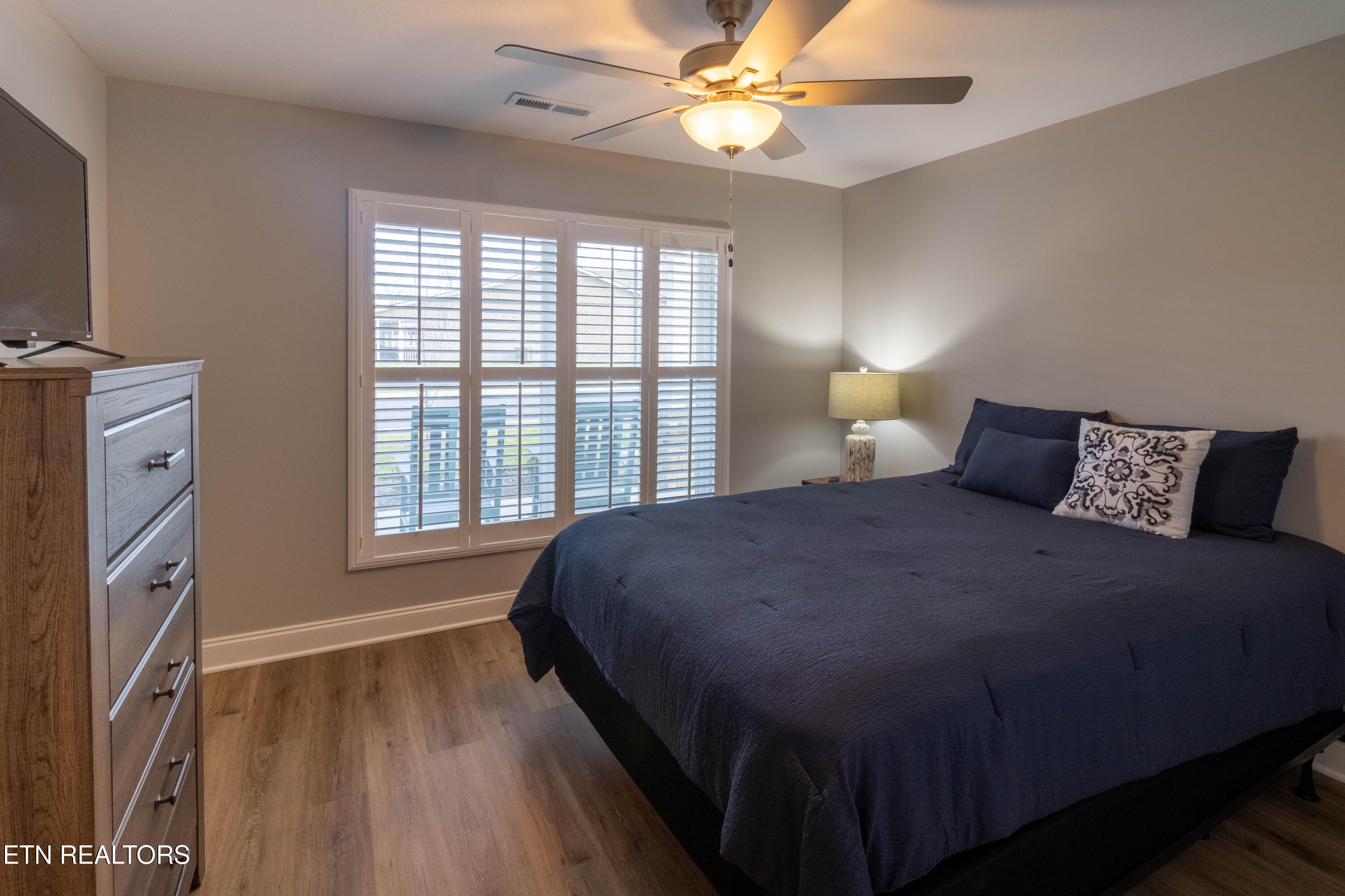 712 Snowflower Circle Pigeon Forge TN 37863