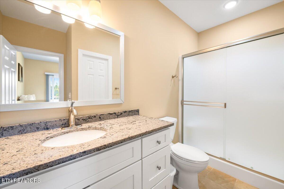 195 N Deer Village Lane Lafollette TN 37766