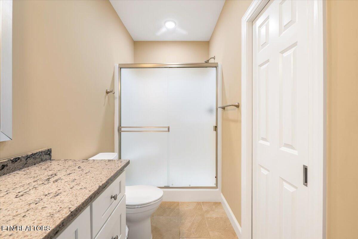 195 N Deer Village Lane Lafollette TN 37766