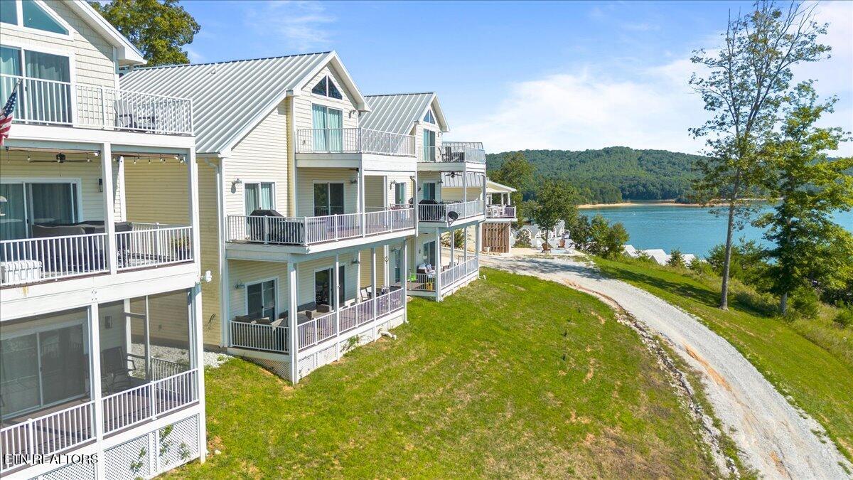 195 N Deer Village Lane Lafollette TN 37766