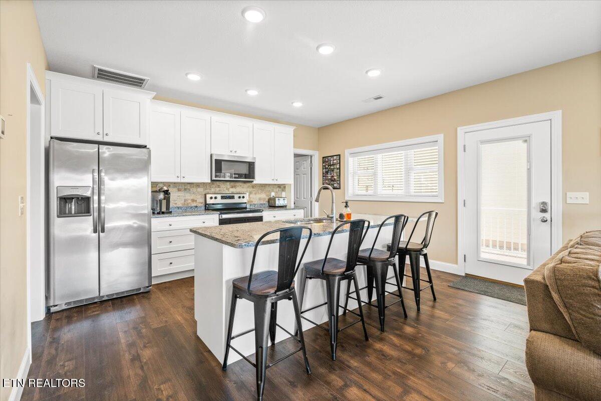 195 N Deer Village Lane Lafollette TN 37766