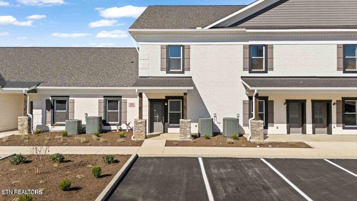 4411 Legends Way Maryville TN 37801