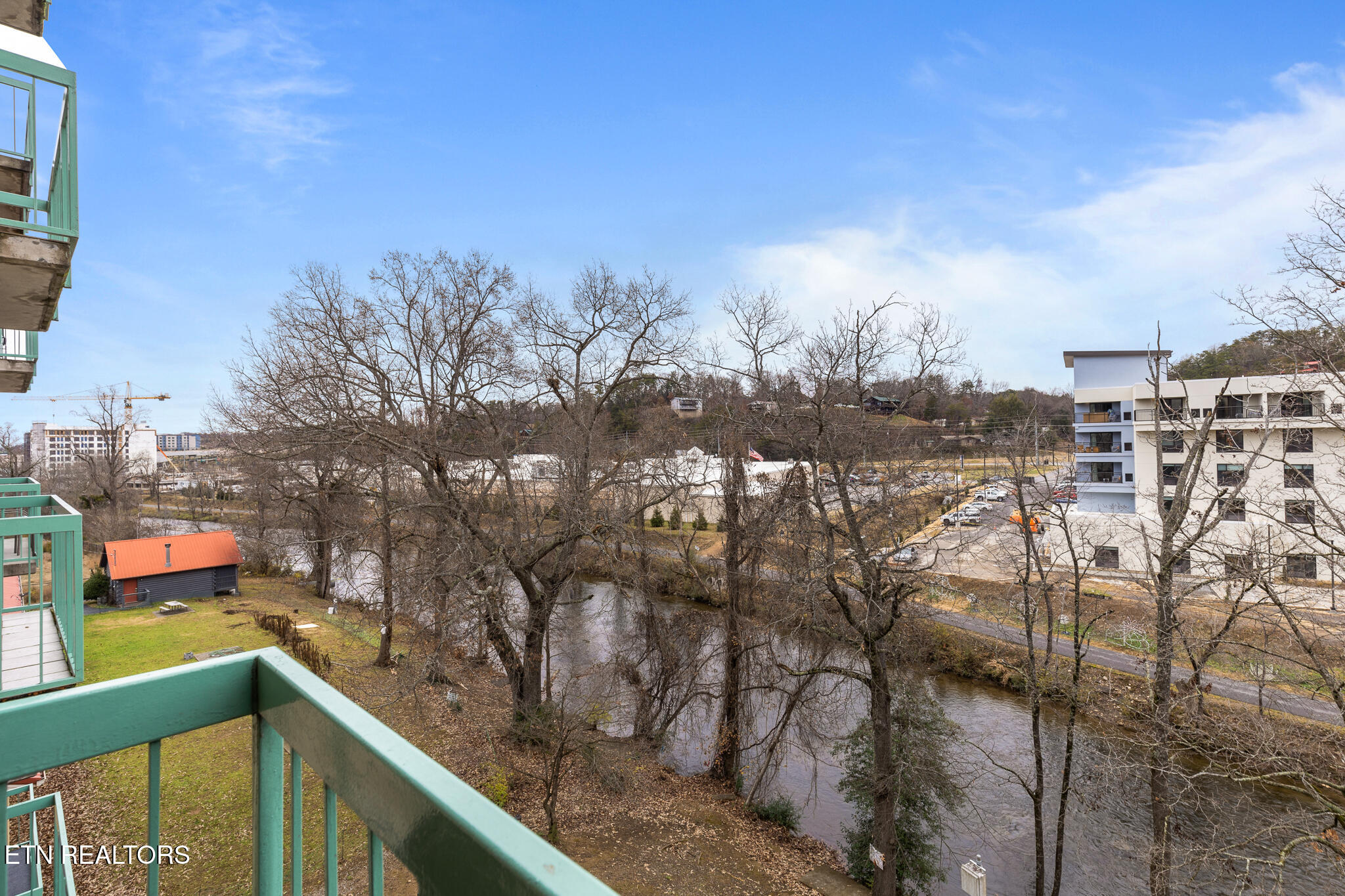 3215 N River Road Pigeon Forge TN 37863