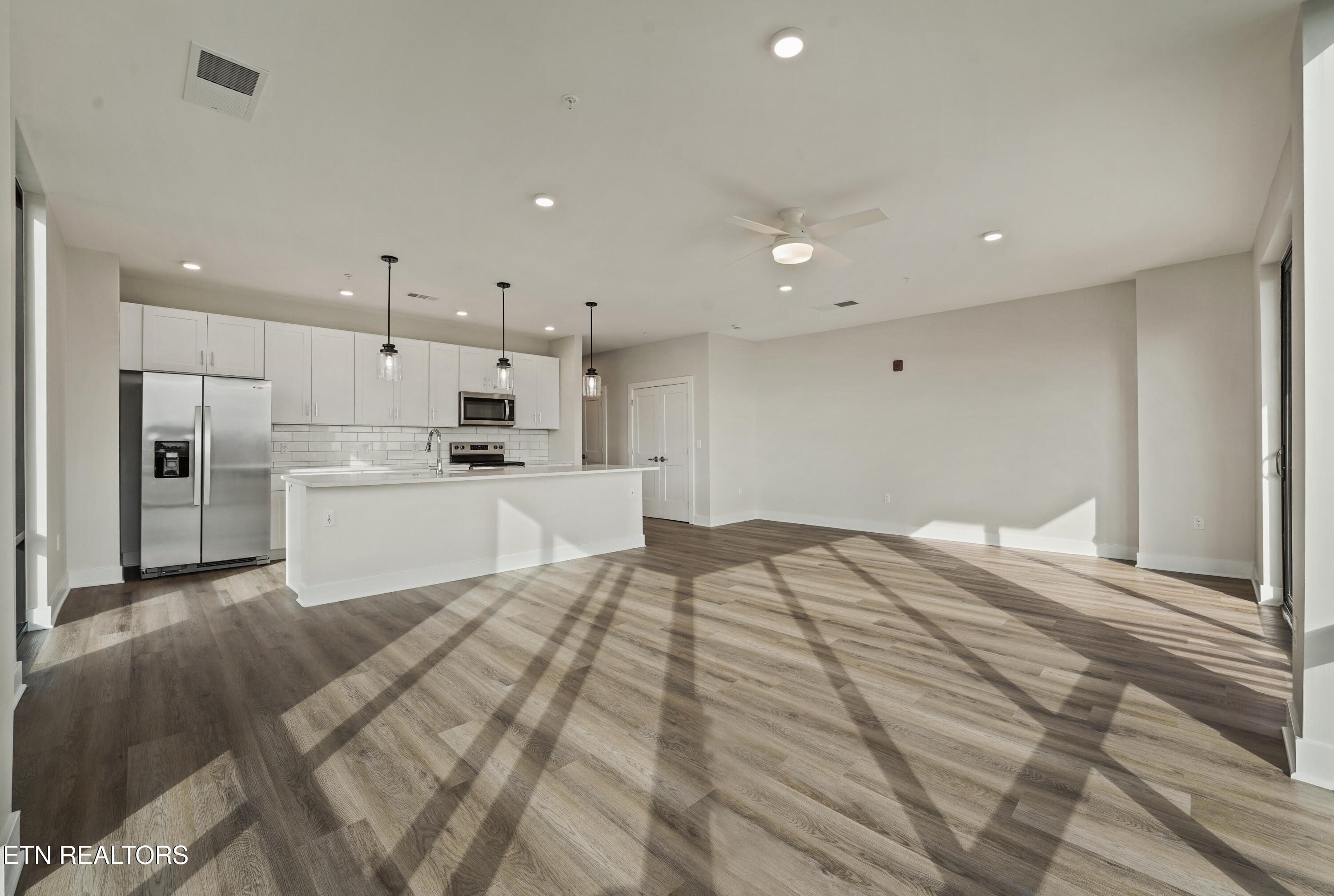 327 W Summit Hill Drive Knoxville TN 37902