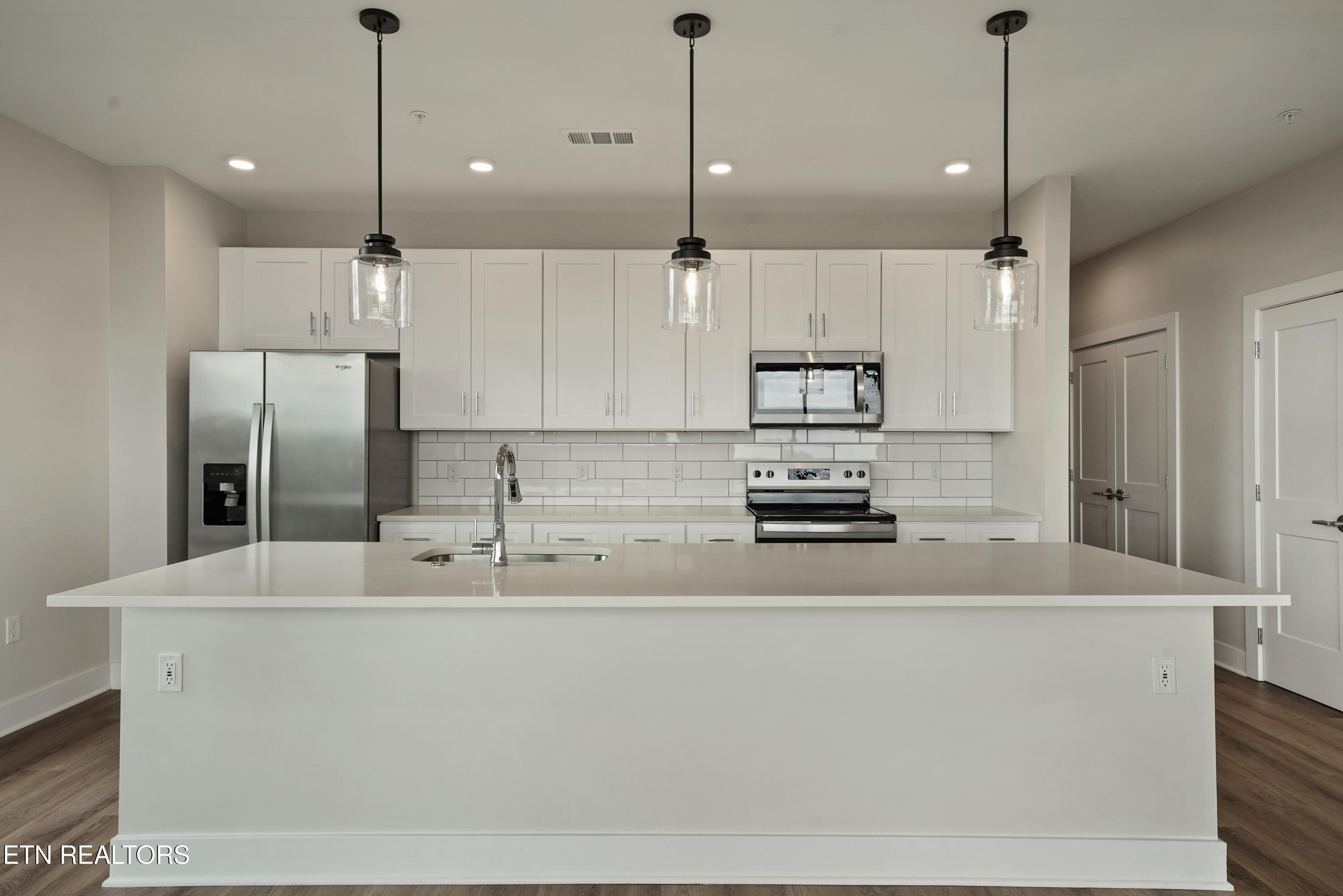 327 W Summit Hill Drive Knoxville TN 37902