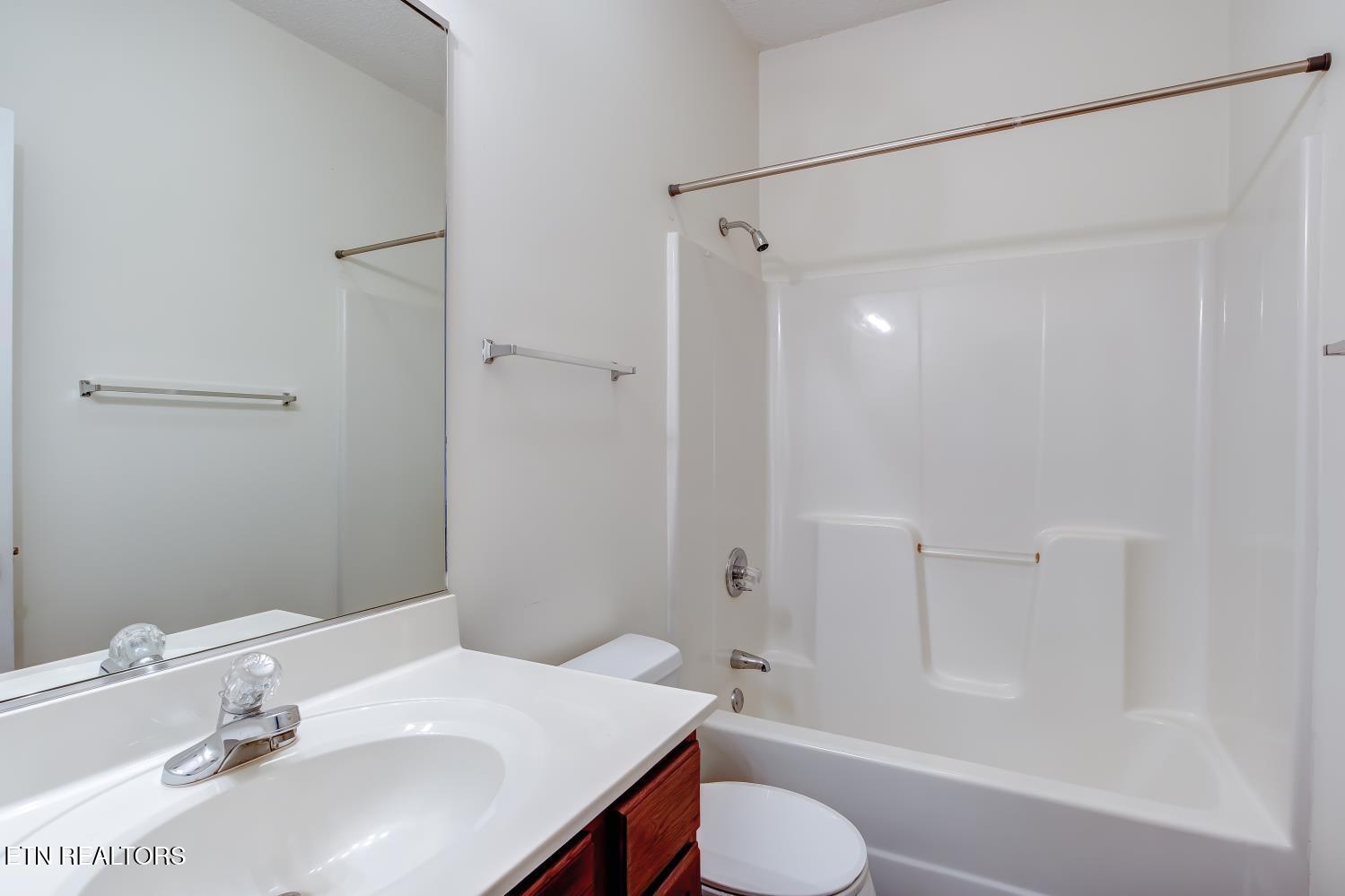 3002 Brentwood Court Kingston TN 37763