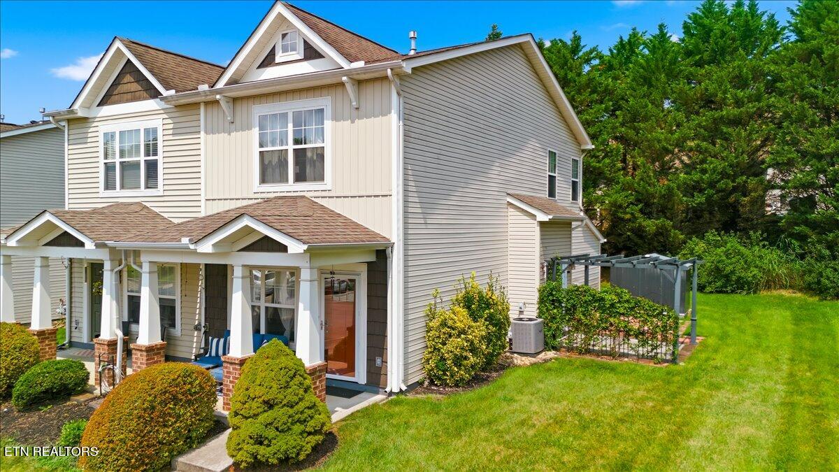 1611 Starboard Way Knoxville TN 37932