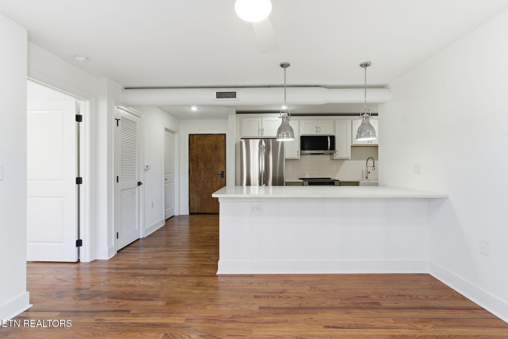 E 2724 Magnolia Avenue Knoxville TN 37914